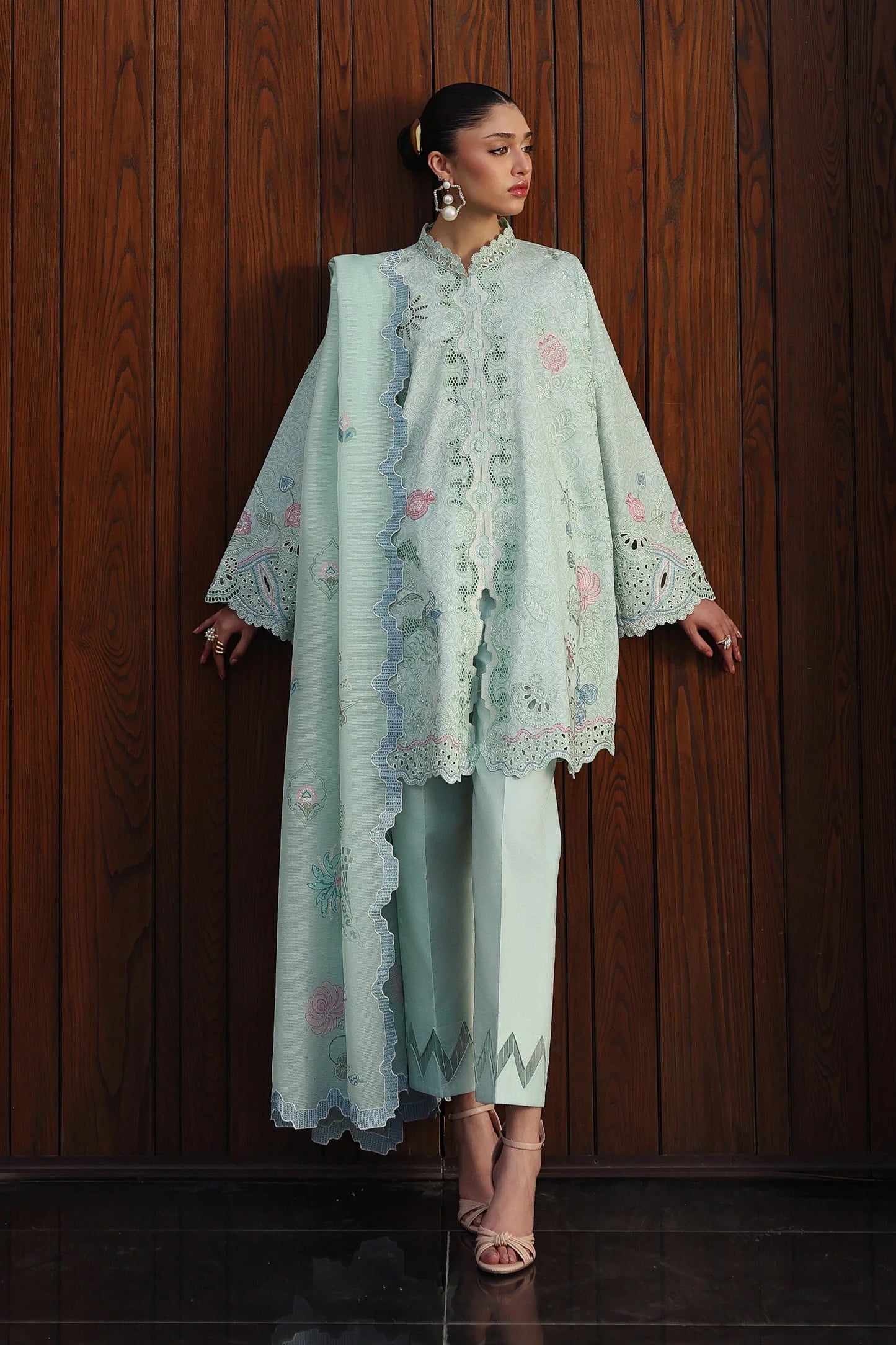 QKL-07 LEYA | Qline Lawn Drop II | Qalamkar