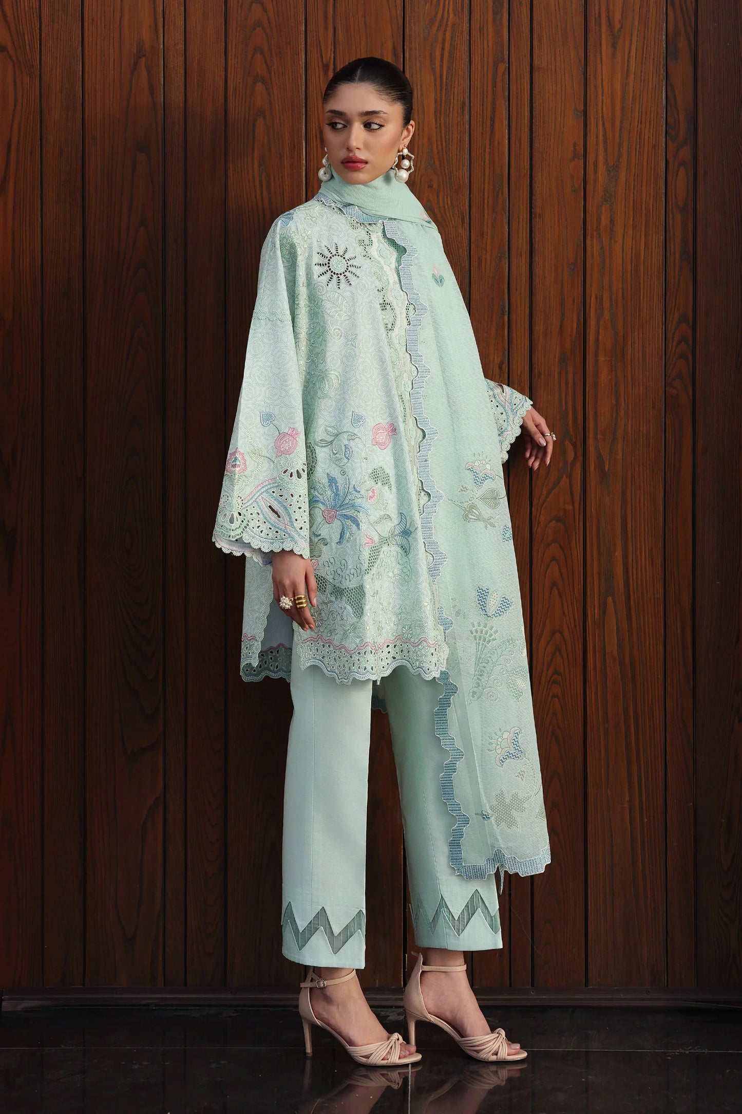 QKL-07 LEYA | Qline Lawn Drop II | Qalamkar