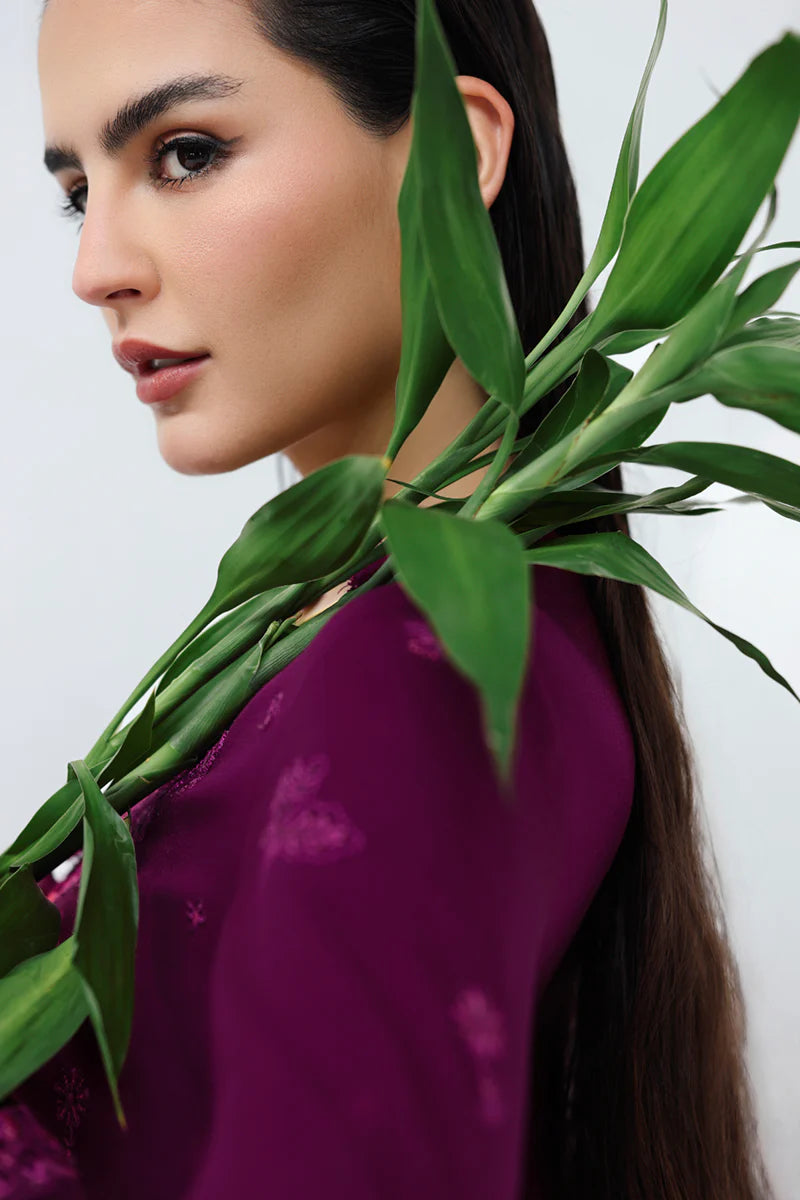 KL-01 VEYRAH | Qline by Qalamkar Lawn 2025