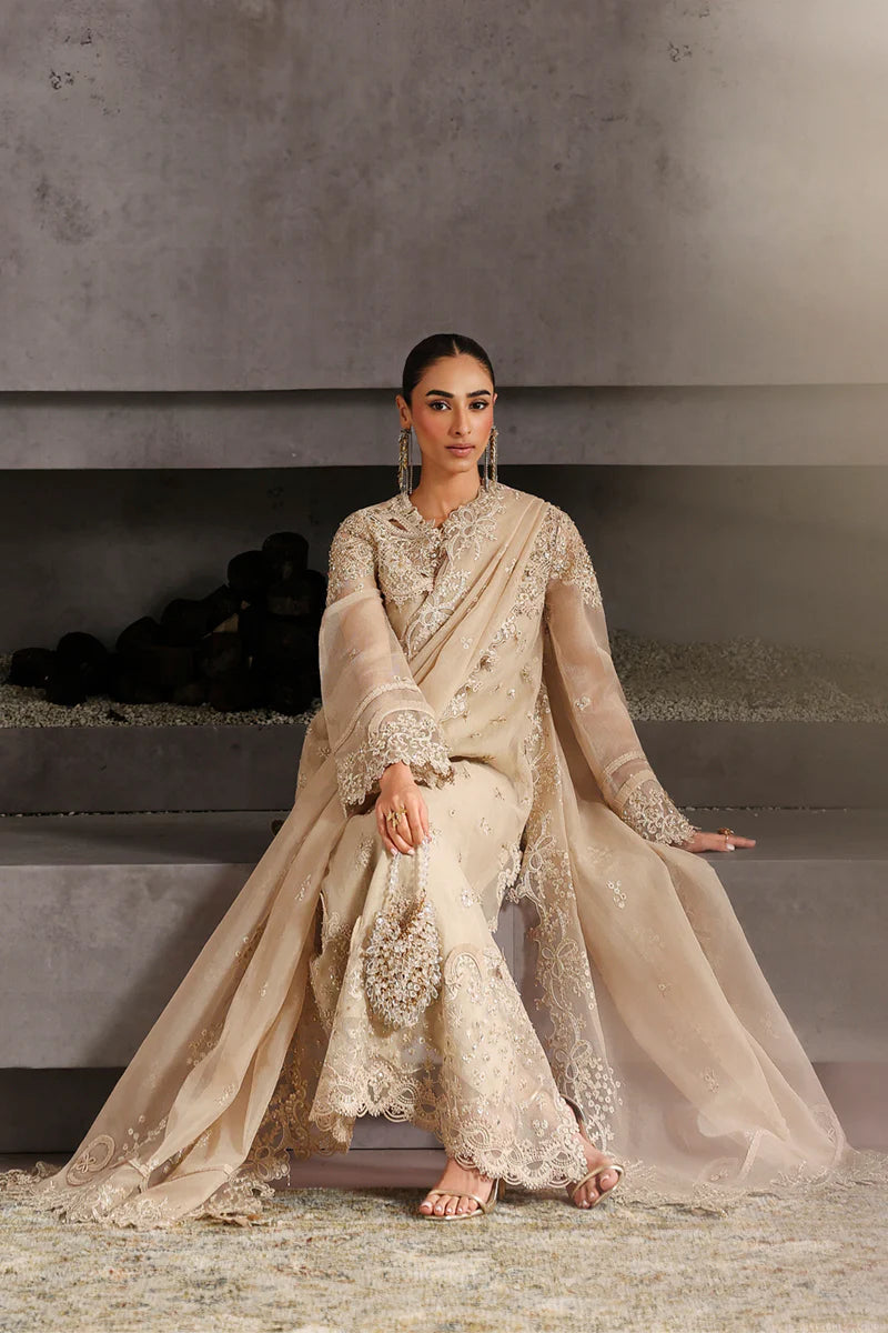 LP-06 SELENA | Luxury Pret '25 | Qalamkar