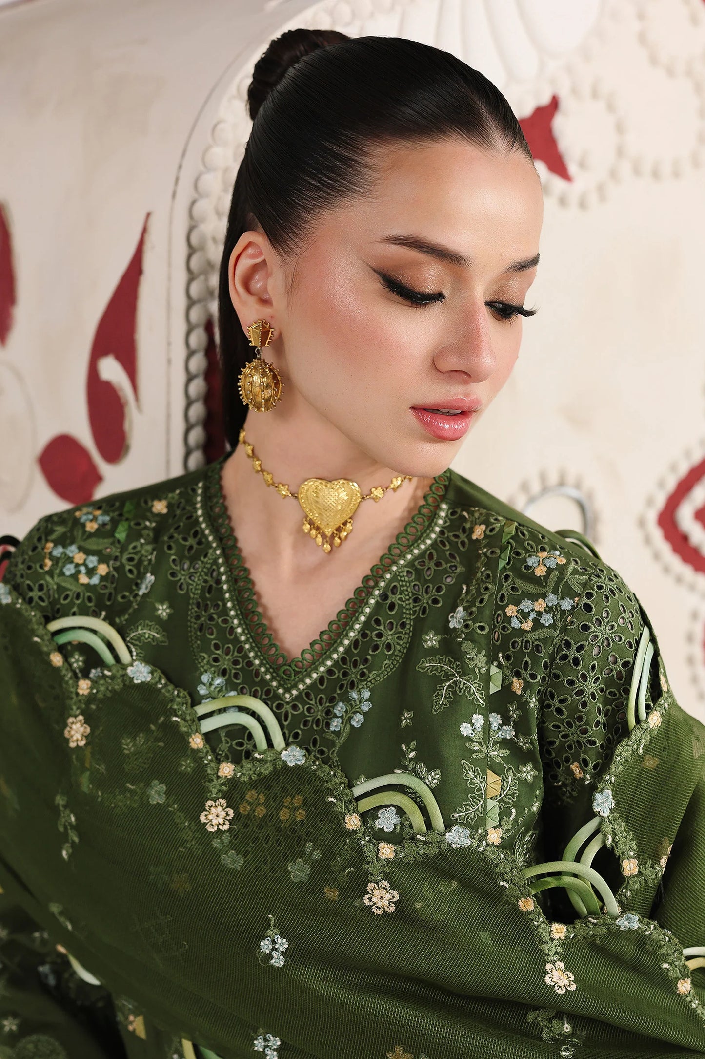 QFL-09 VESTA | Festive Lawn '26 | Qalamkar