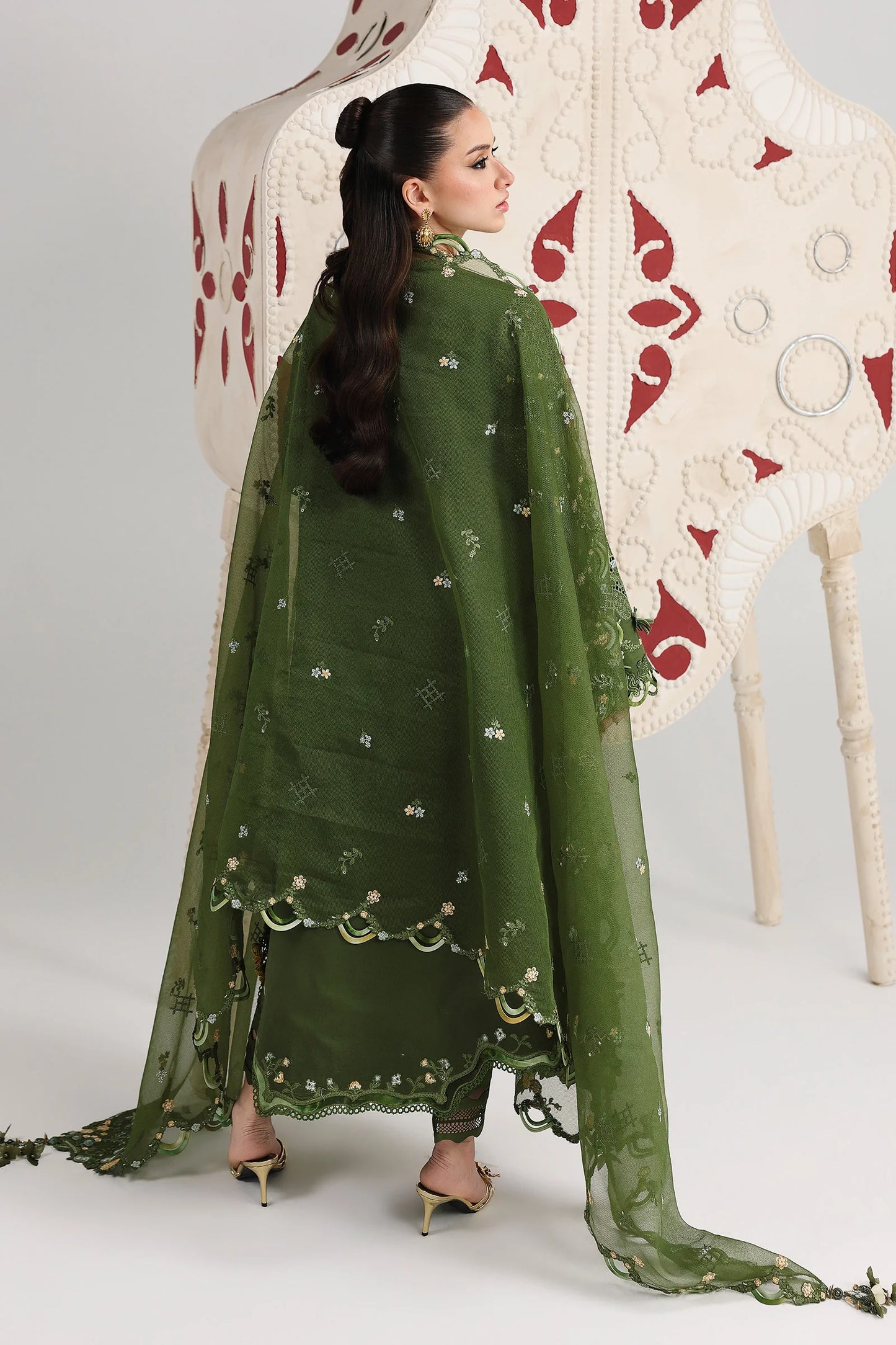 QFL-09 VESTA | Festive Lawn '26 | Qalamkar