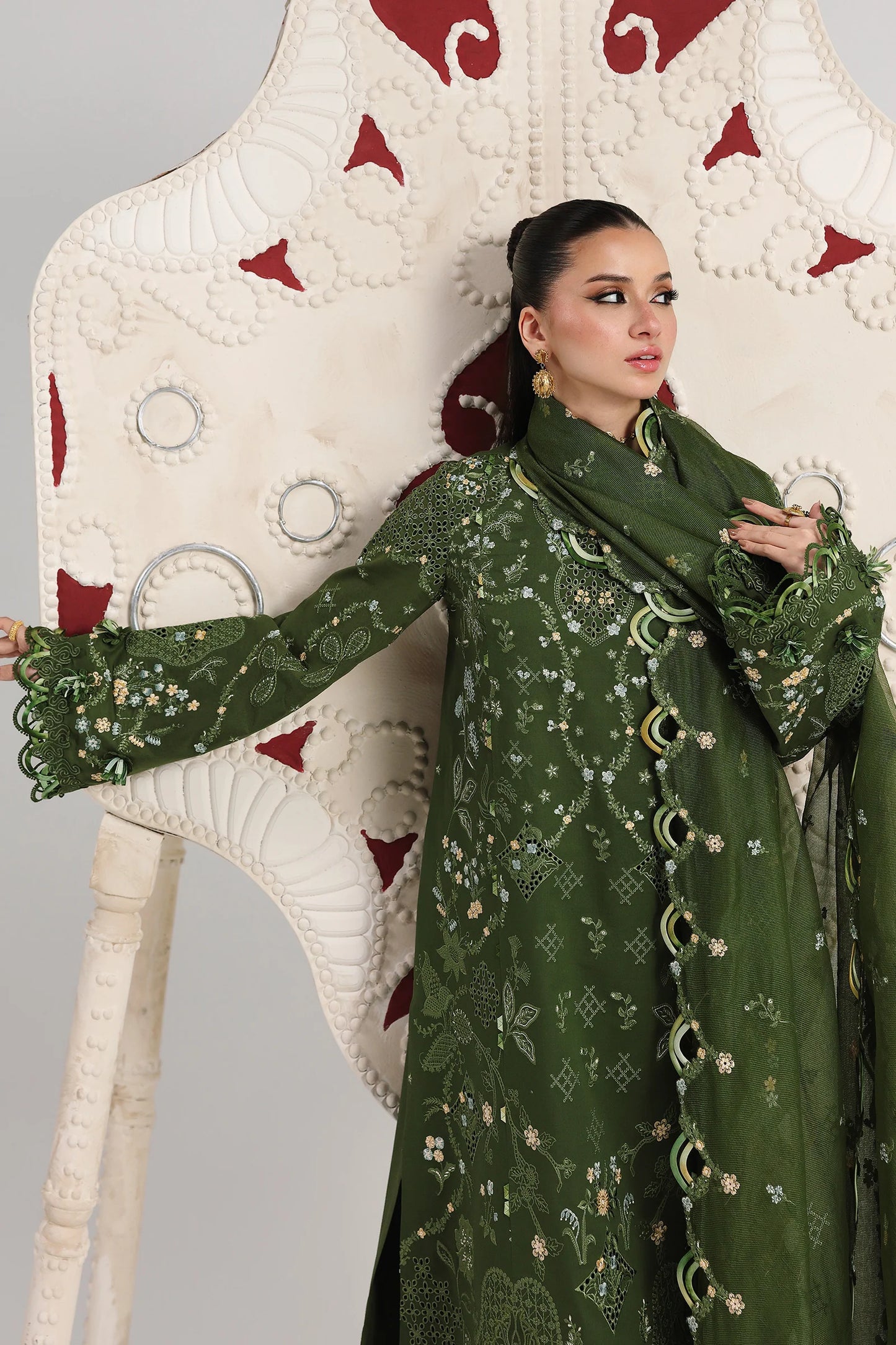QFL-09 VESTA | Festive Lawn '26 | Qalamkar