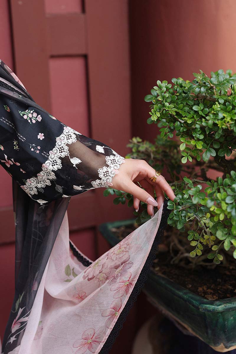 AX - 09 (A) FARAH | QPRINTS '26 | Qalamkar