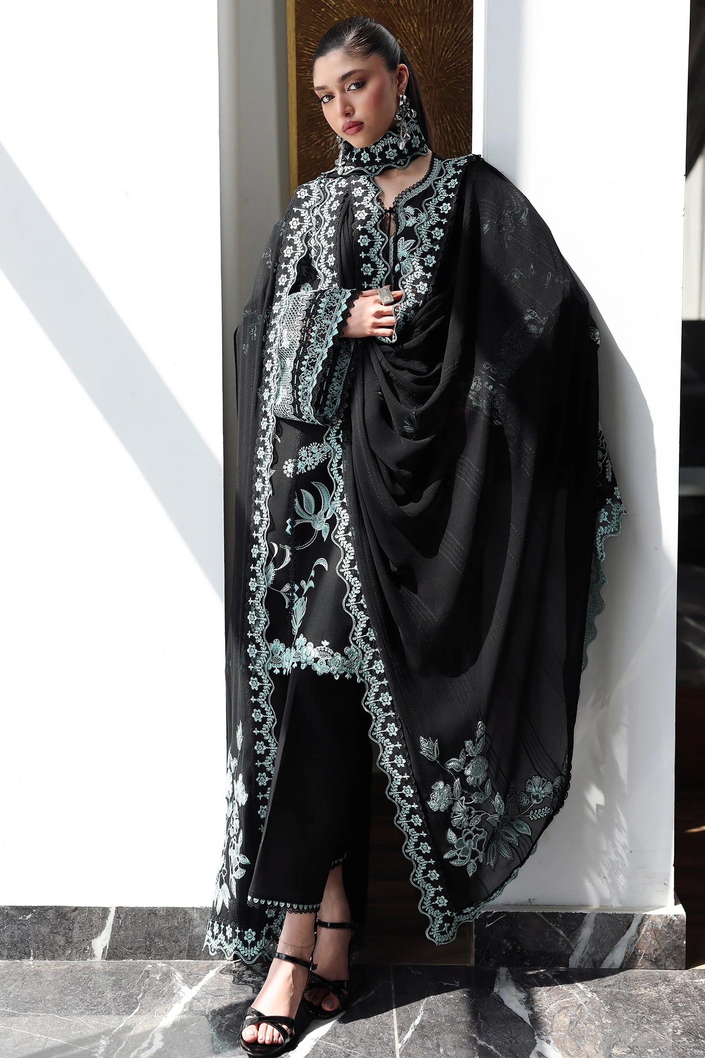 QKL-06 SANA | Qline Lawn Drop II | Qalamkar