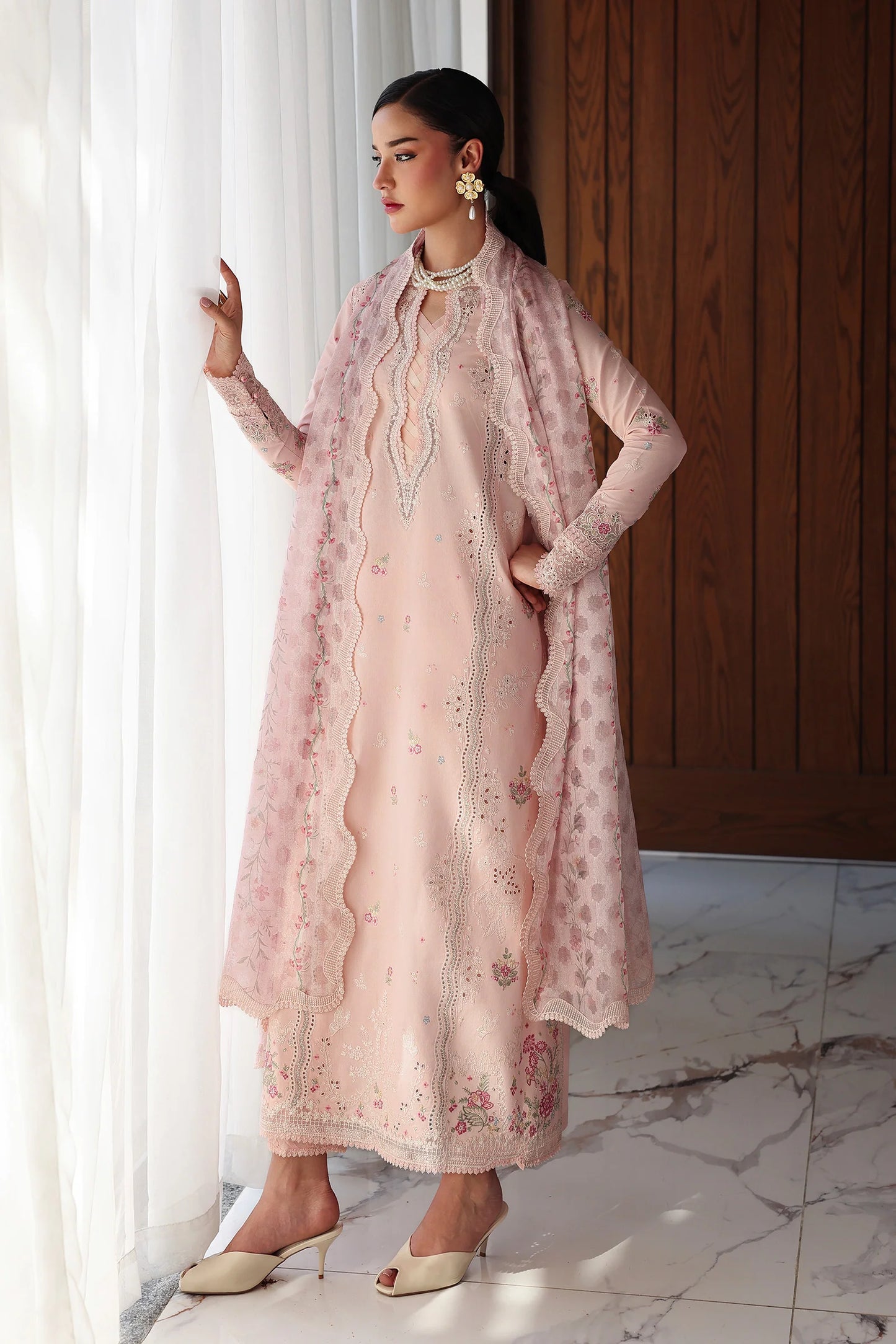 QKL-04 NAIRA | Qline Lawn Drop II | Qalamkar