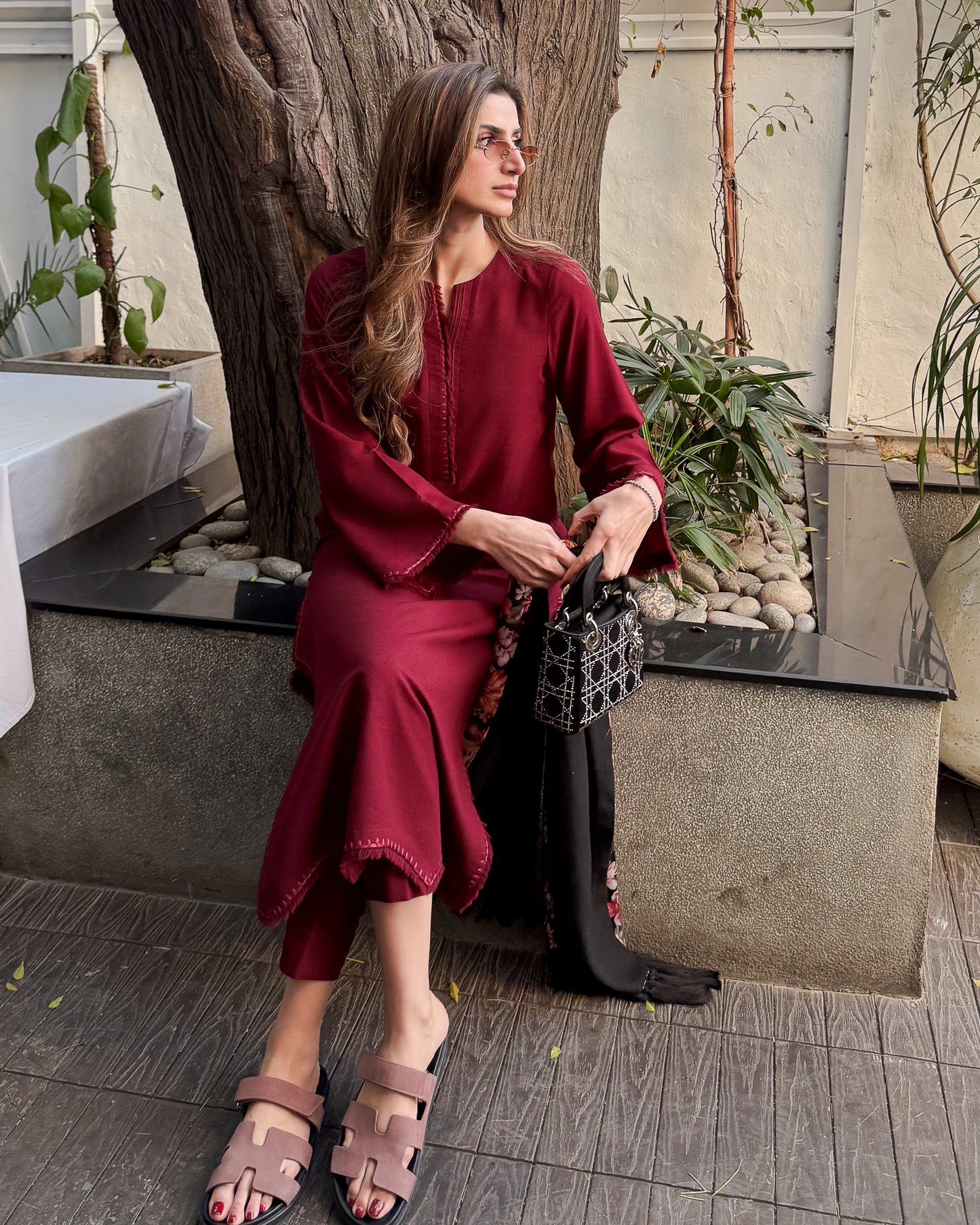 Rouge Embroided Thread Set | LIRA