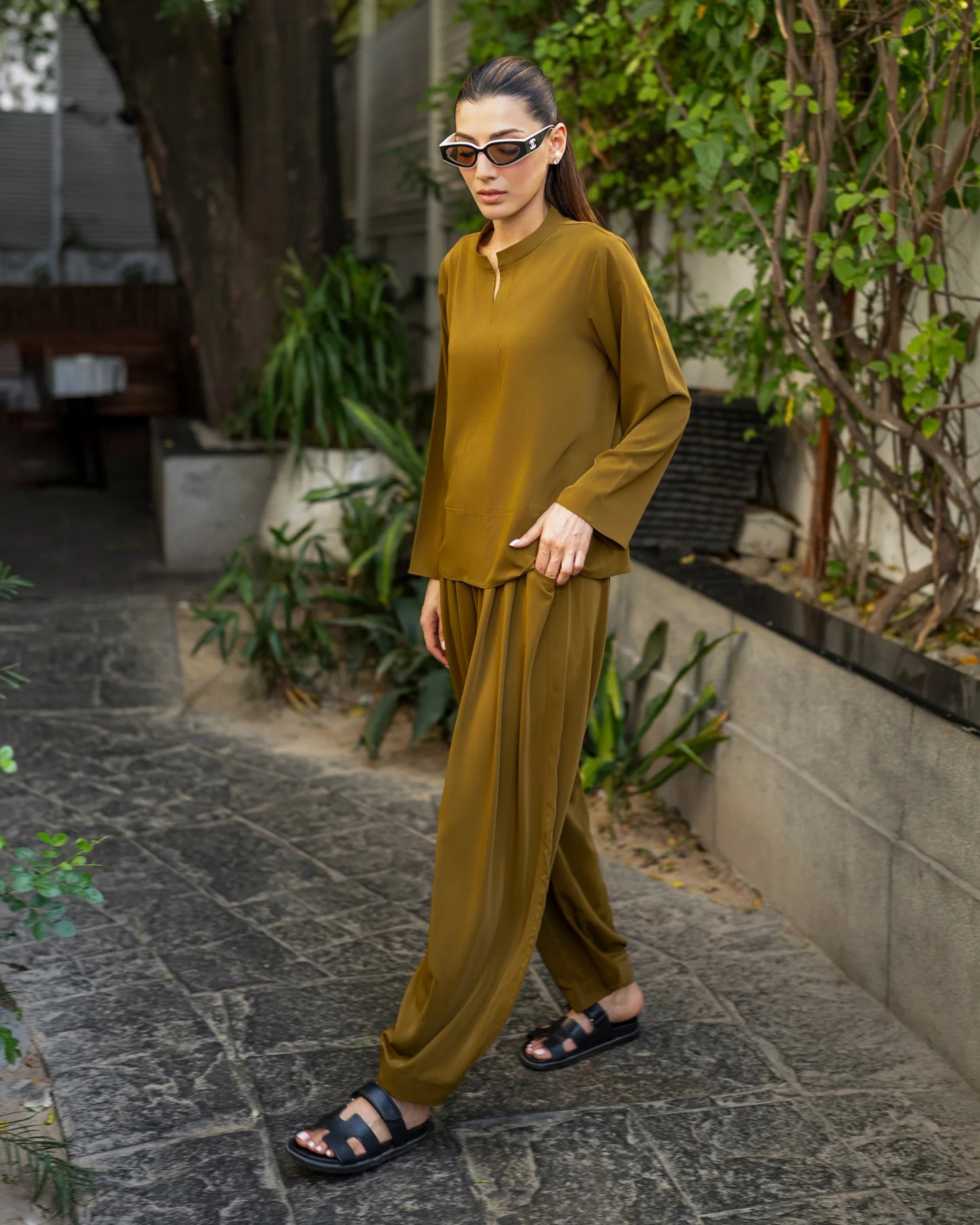 Olive Twill Go to Set | LIRA