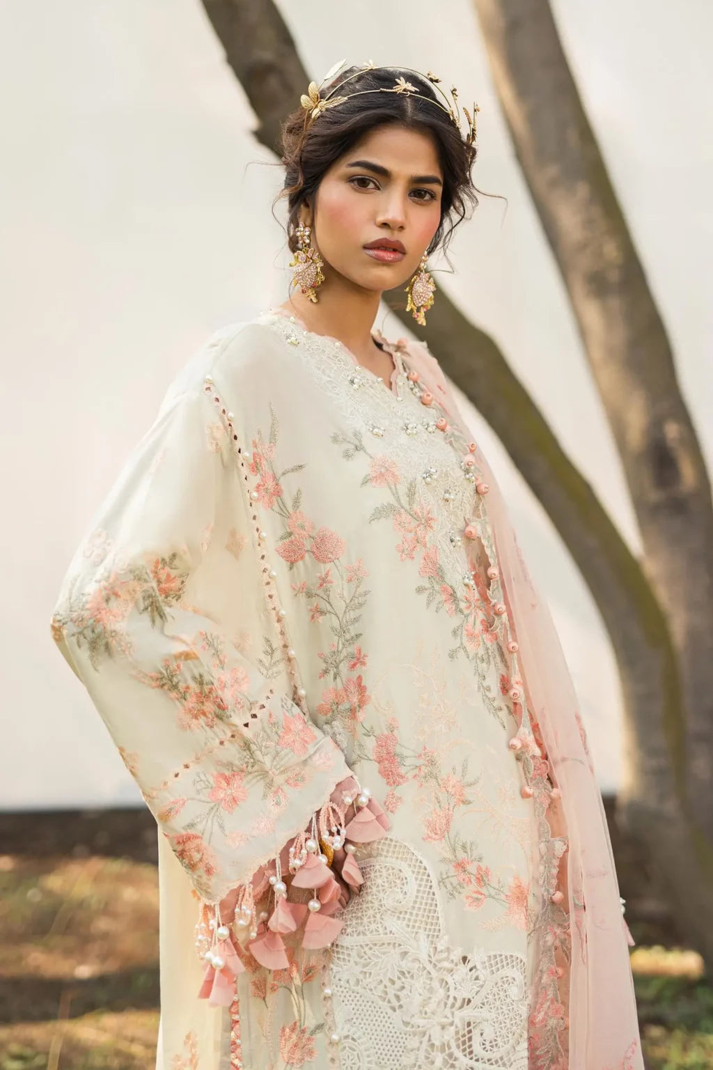 Sana Safinaz Luxury Lawn 2024 | 3B