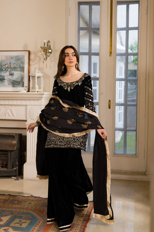 Tareh | Shanzay Anooshay