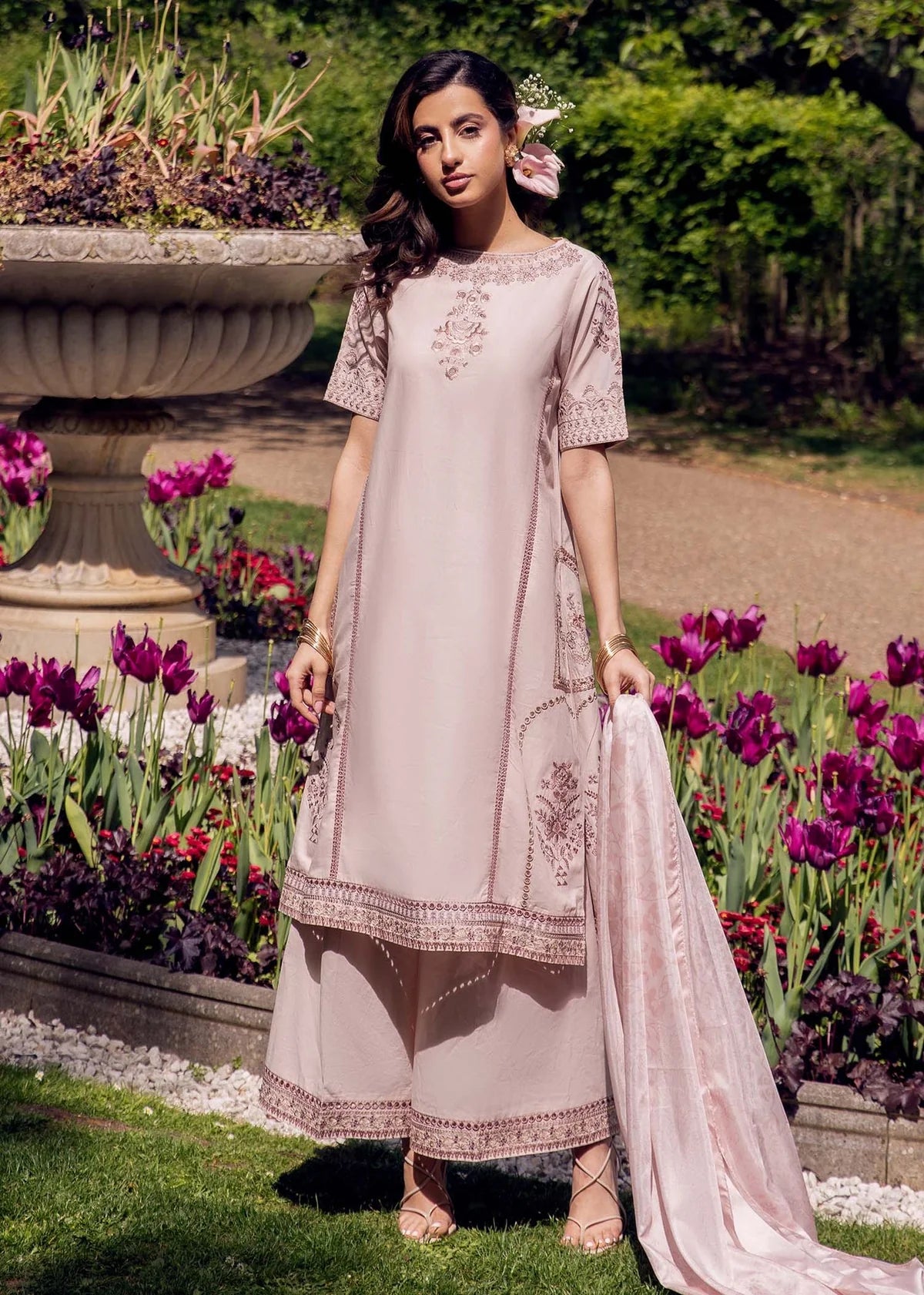 Senna | Eid II Pret | LAJ BY LAJWANTI