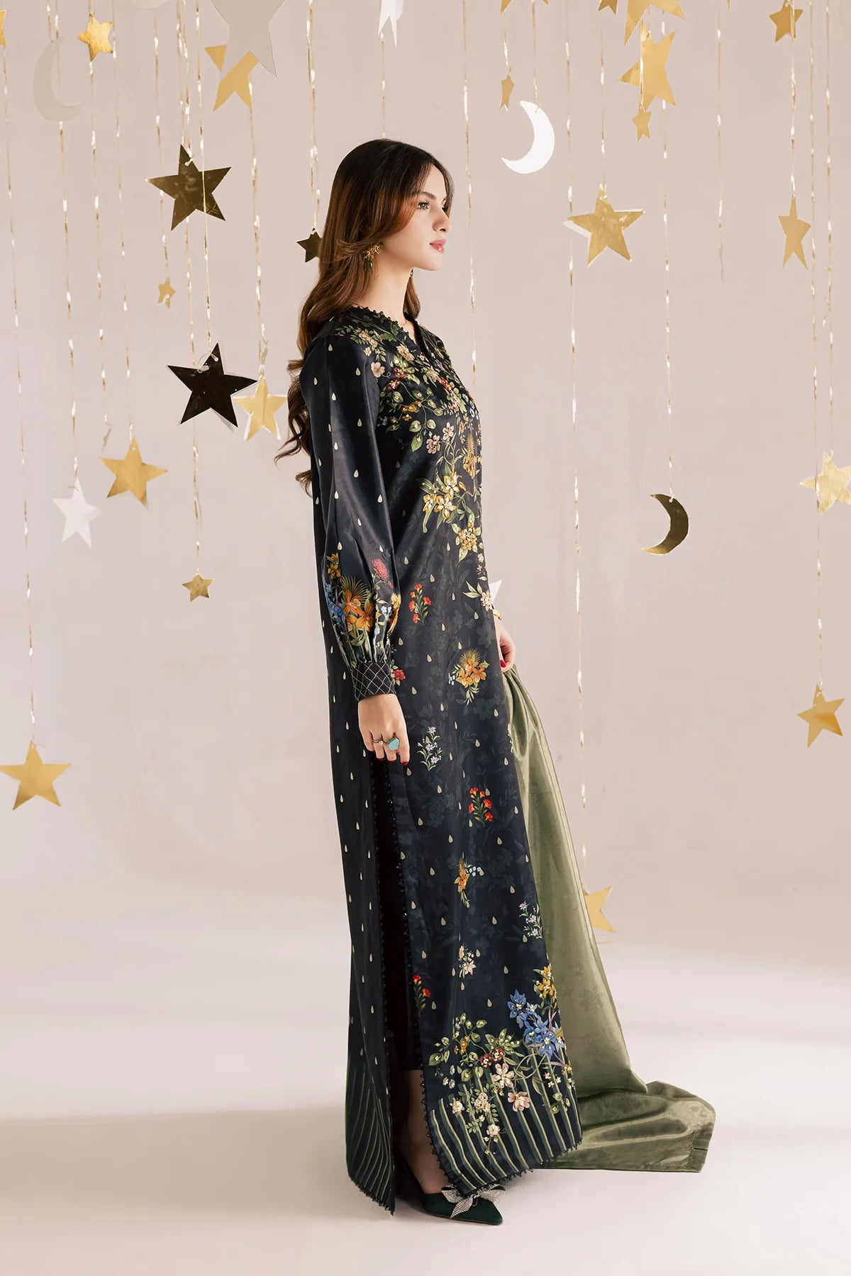 RE-34 | Crescent Dreams | VANYA