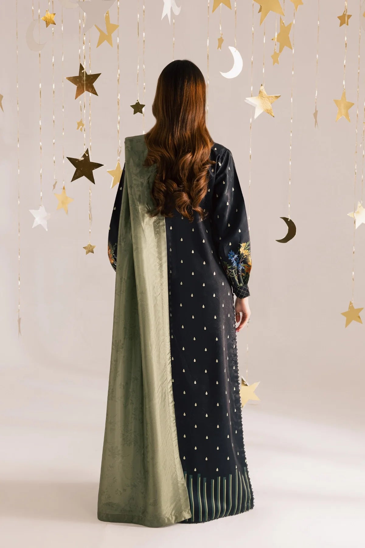 RE-34 | Crescent Dreams | VANYA