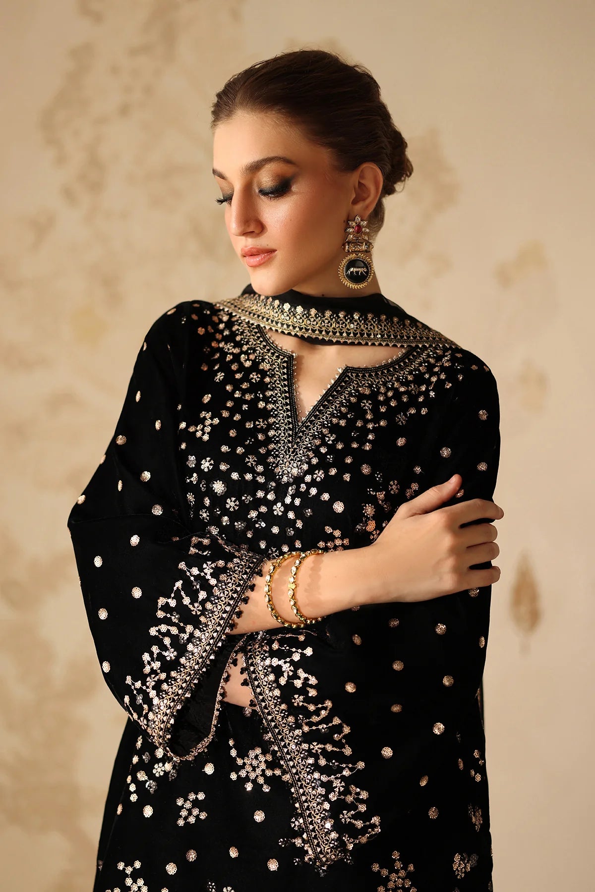 EMBROIDERED VELVET SF-4316 | Baroque