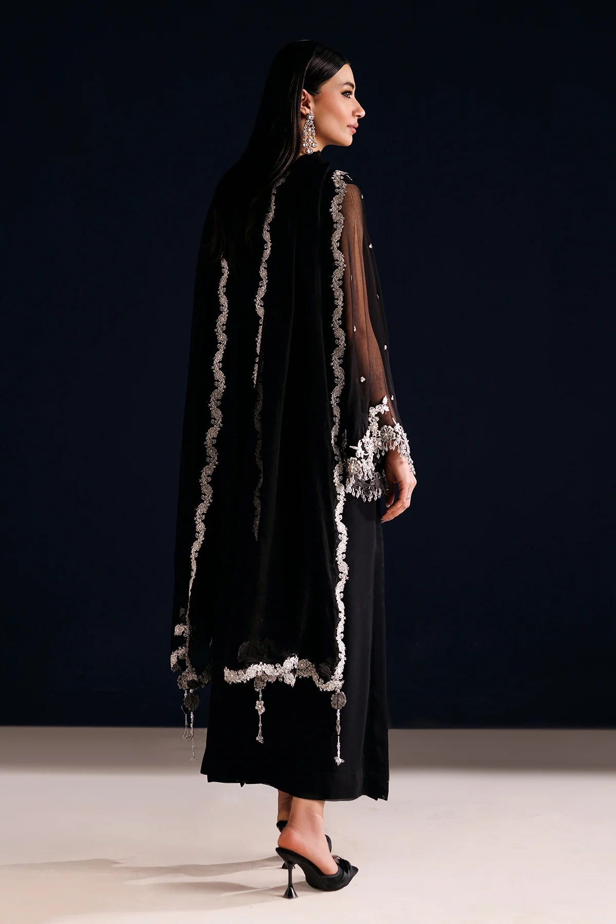 ESPR1285 | New In | Baroque
