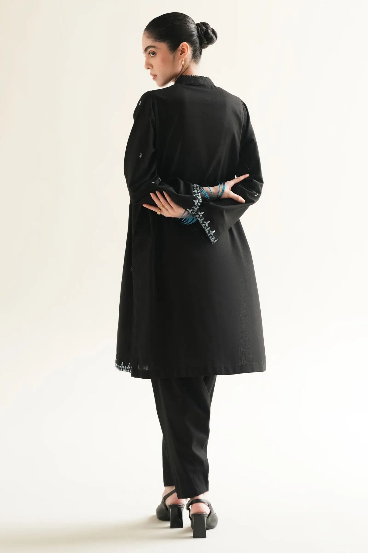 ZR25B0918 | BASICS A/W 2025 | Love Coco By Zarashahjahan Pret 2025