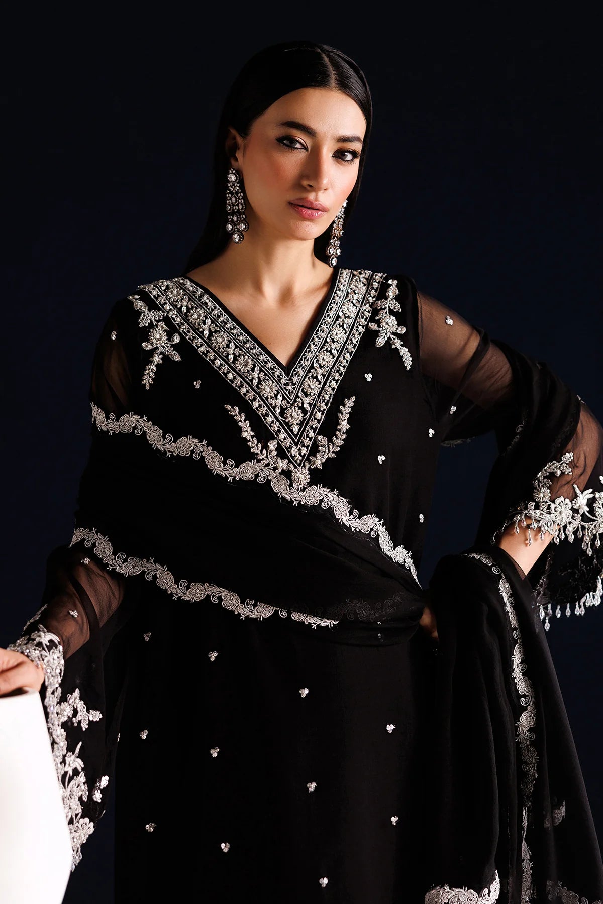 ESPR1285 | New In | Baroque