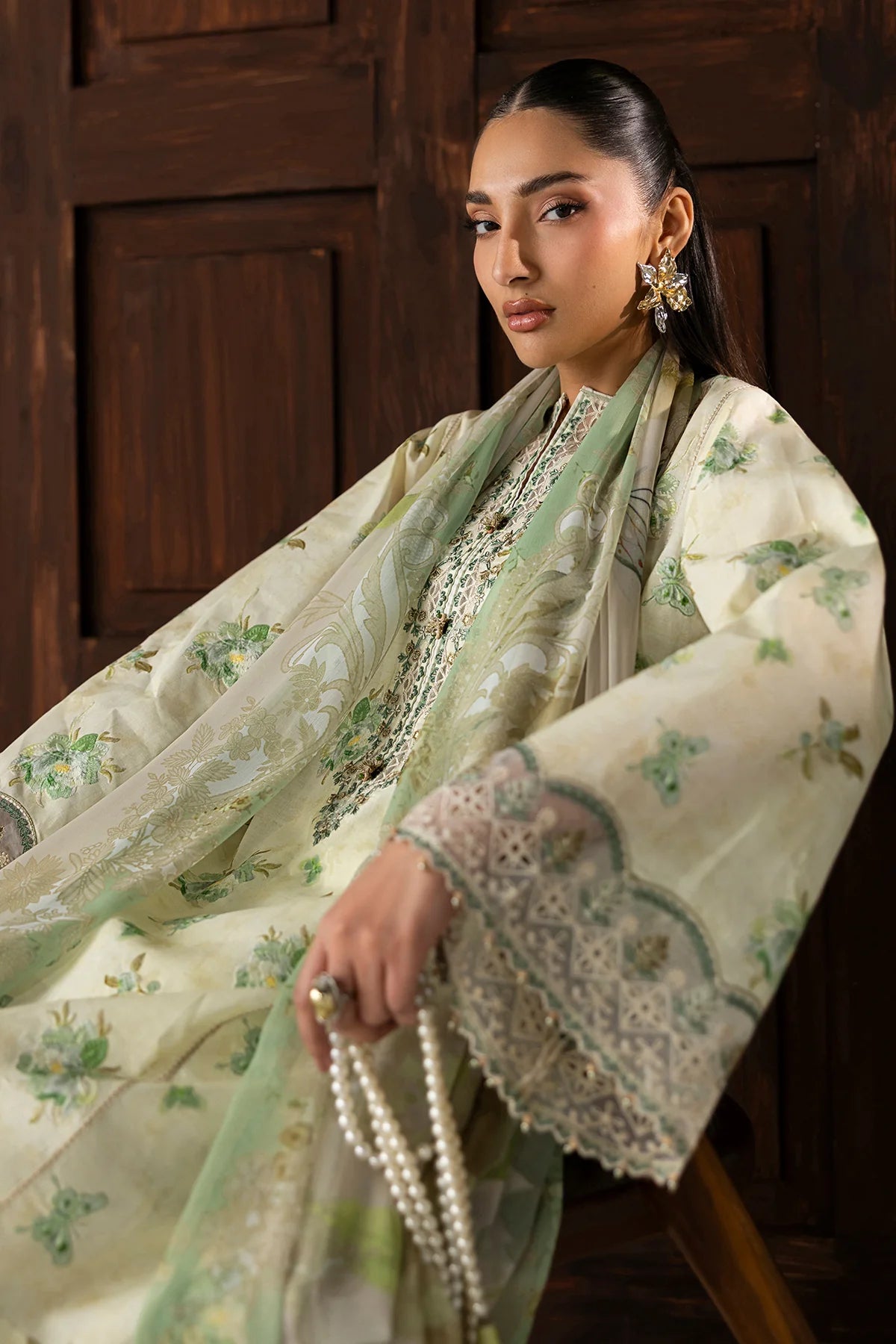 ESUF4420 | UNSTITCHED | Baroque