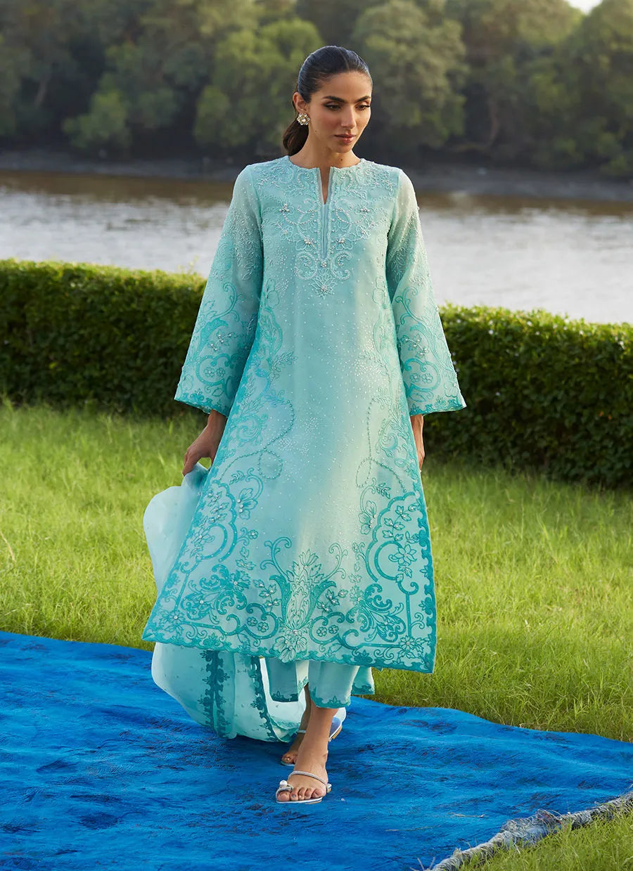 Wari Aqua Kurta And Dupatta | Mayna Festive Luxe Pret '25 | FARAH TALIB AZIZ