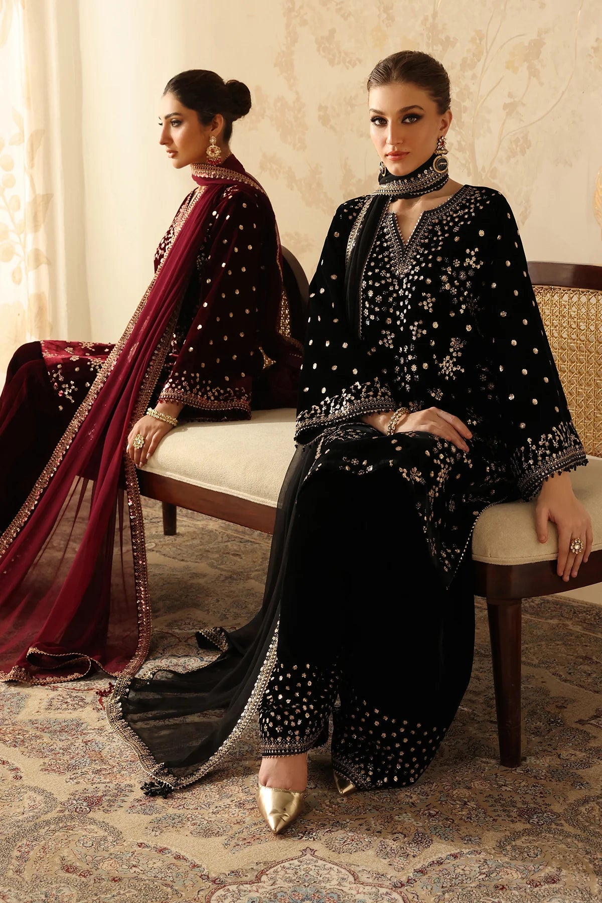 EMBROIDERED VELVET SF-4316 | Baroque