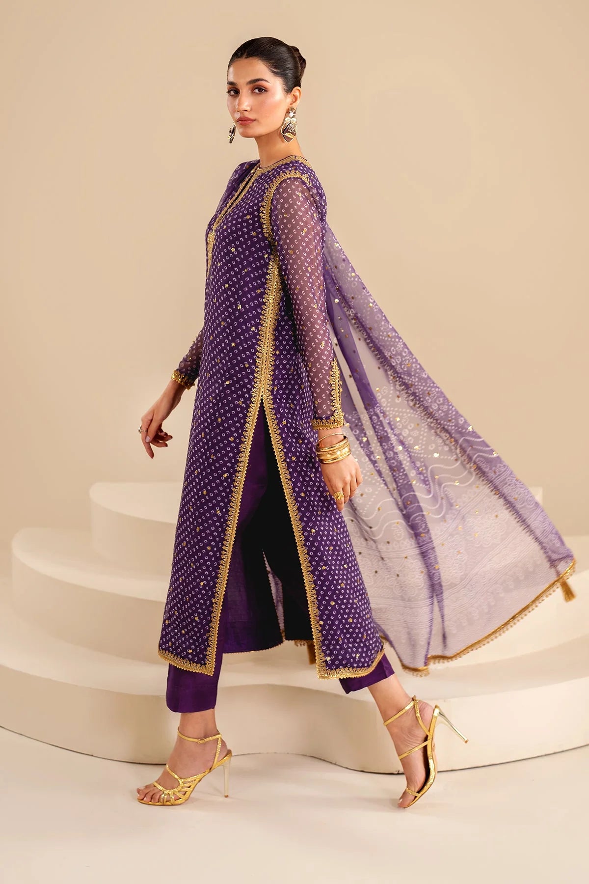 ECSF0625-101-333 | Baroque