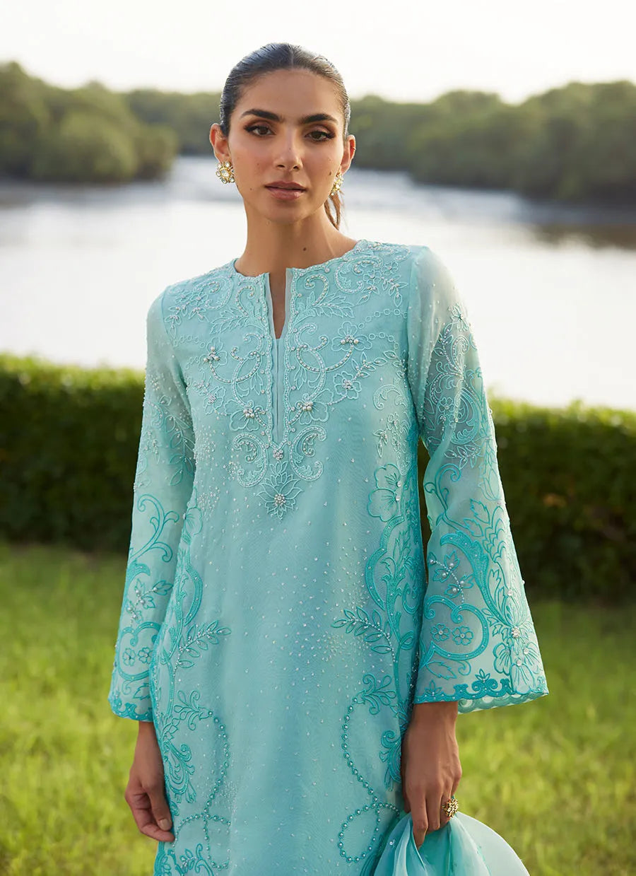 Wari Aqua Kurta And Dupatta | Mayna Festive Luxe Pret '25 | FARAH TALIB AZIZ