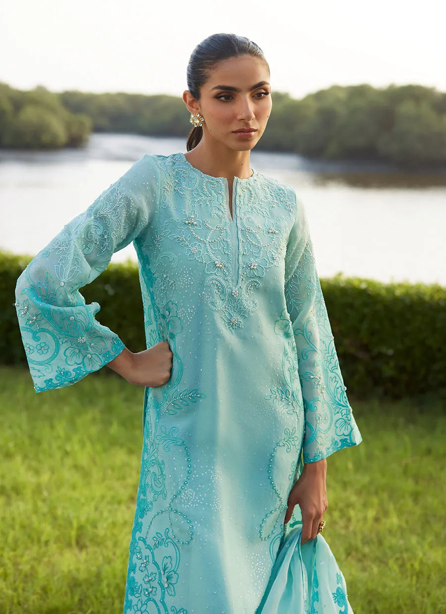 Wari Aqua Kurta And Dupatta | Mayna Festive Luxe Pret '25 | FARAH TALIB AZIZ