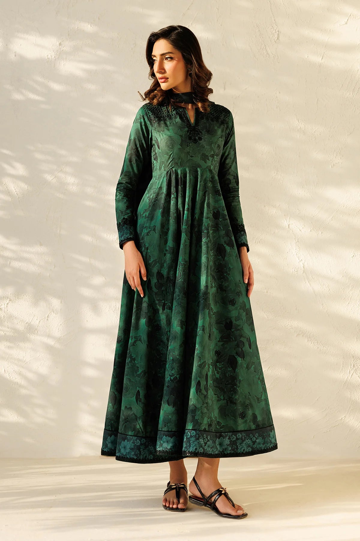 ESPR1339 | New In | Baroque