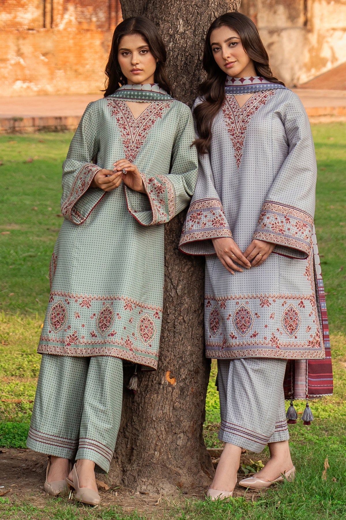 JZ-UW-D0081-0 | EMBROIDERED PREMIUM VISCOSE | Jazmin