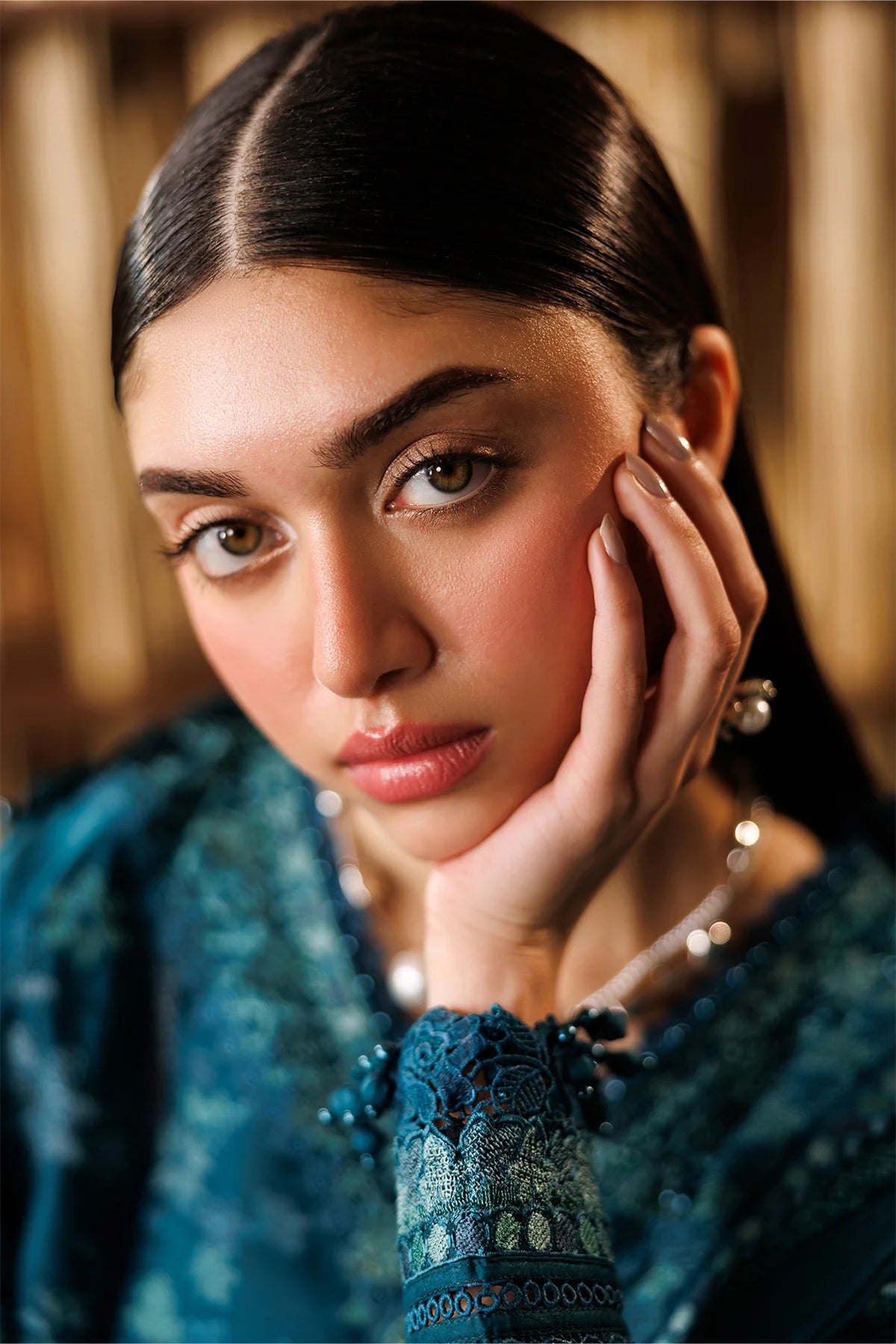 ELU26D04 | UNSTITCHED EID LAWN | Baroque