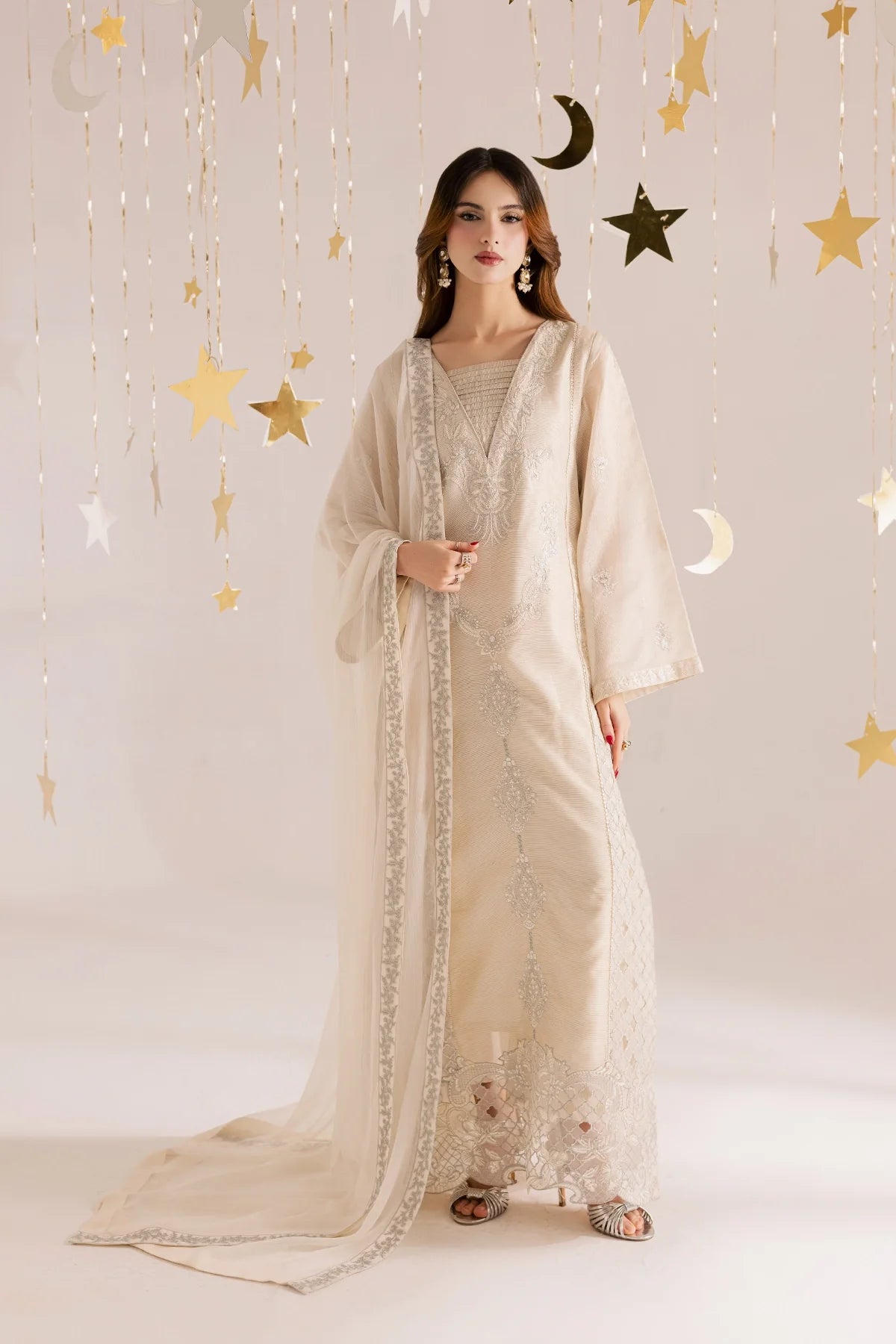 RE-28 | Crescent Dreams | VANYA