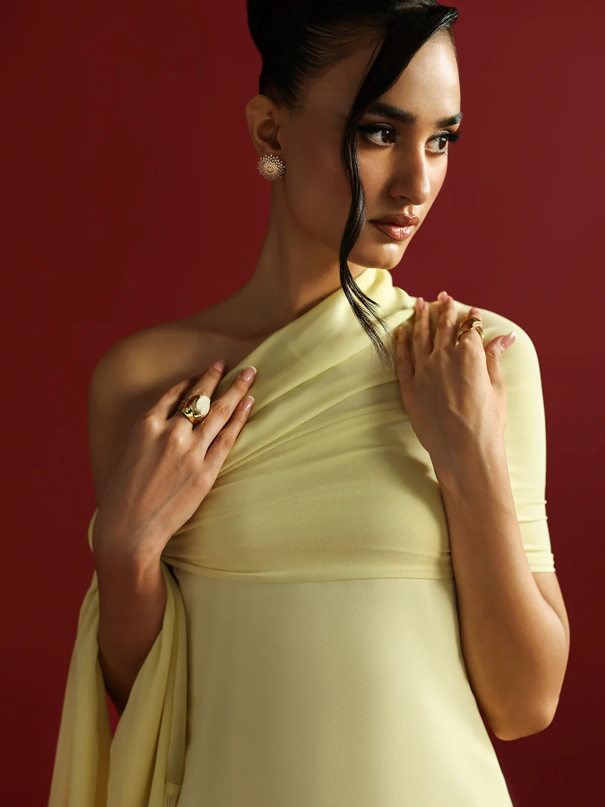 Look 1 | Basics | Caia