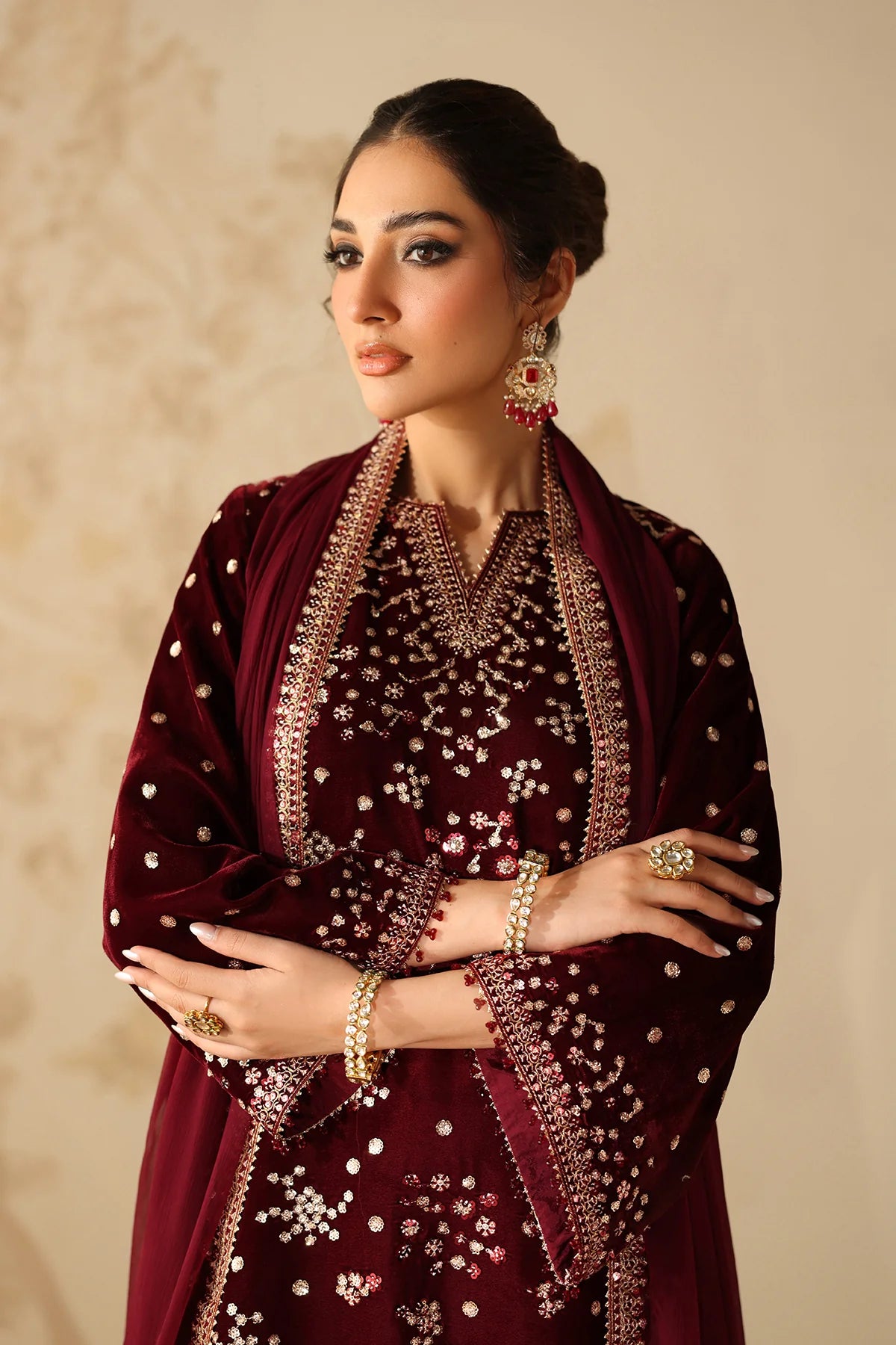 EMBROIDERED VELVET SF-4315 | Baroque