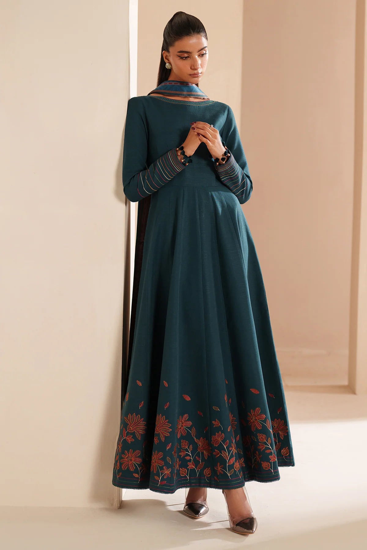 JZ-RTW-1244-1 | EMBROIDERED KHADDAR | Jazmin