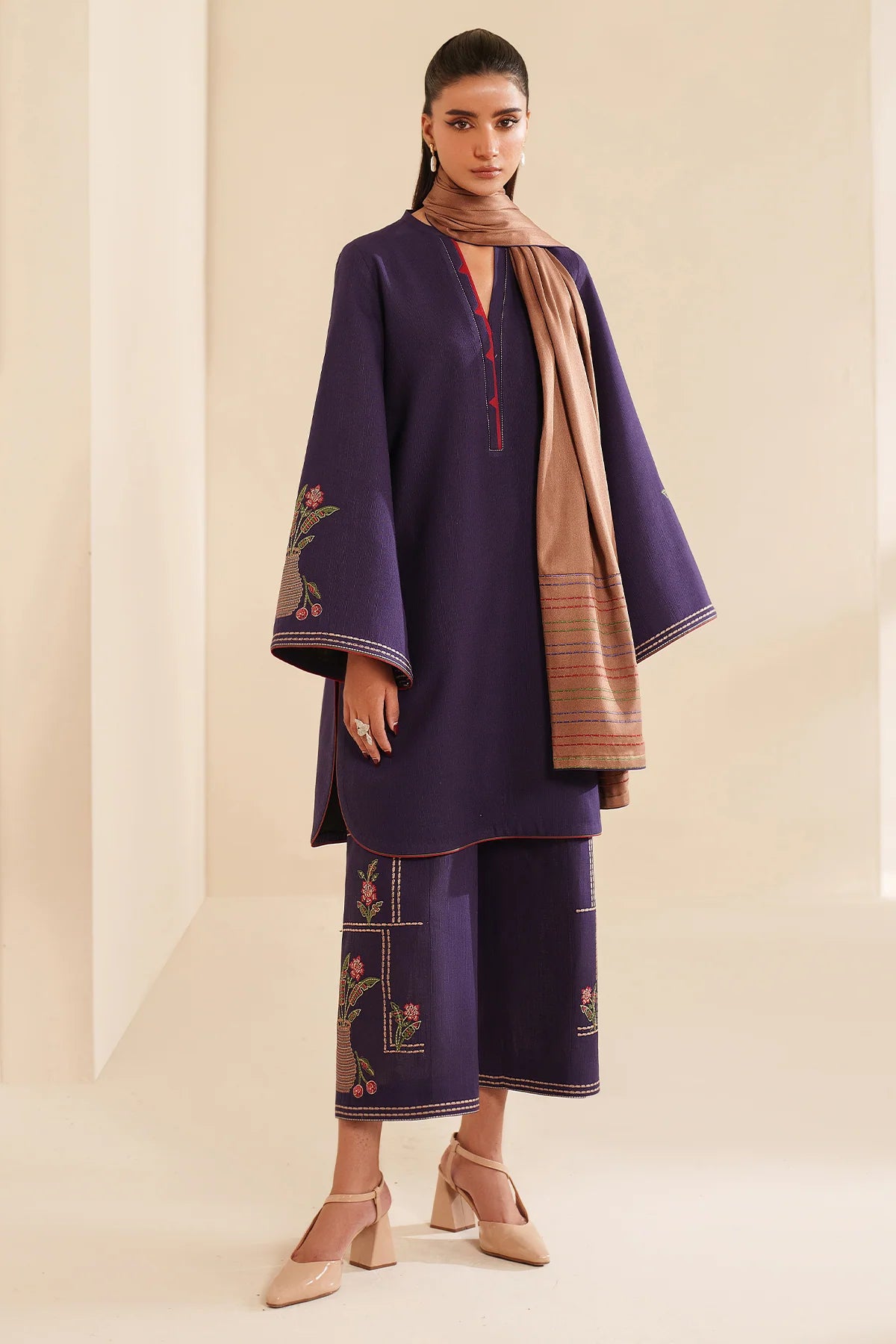 JZ-RTW-1263-1 | EMBROIDERED KHADDAR | Jazmin