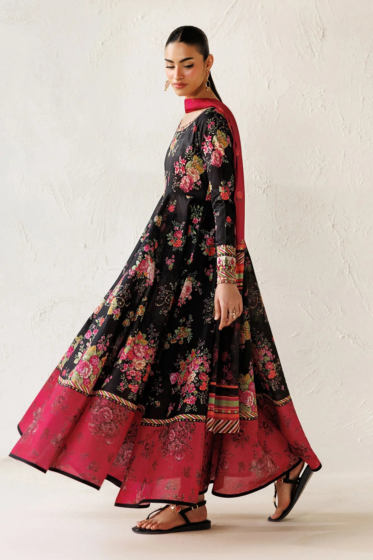 ESPR1340 | New In | Baroque
