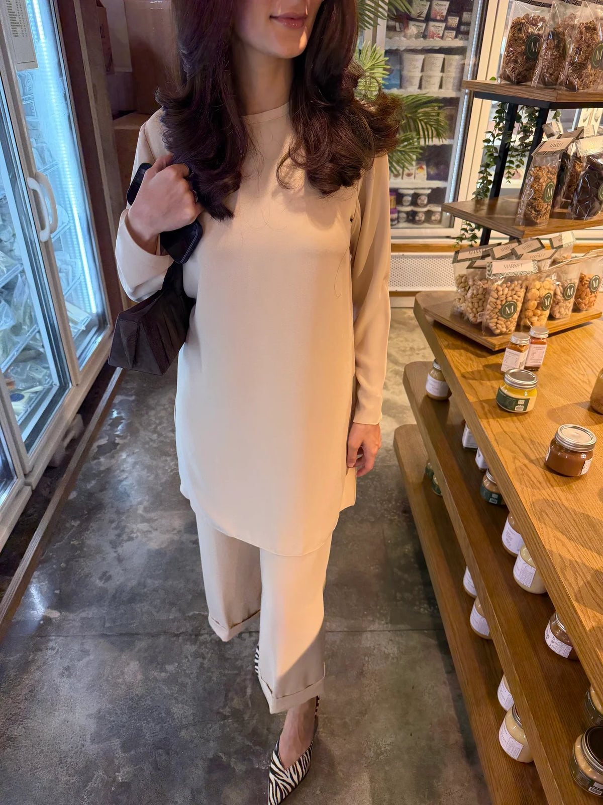 BEIGE G-SUIT |NEW IN | SAK ATELIER