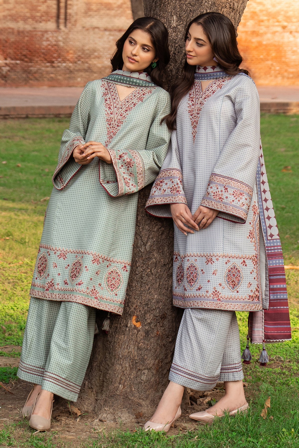 JZ-UW-D0081-0 | EMBROIDERED PREMIUM VISCOSE | Jazmin