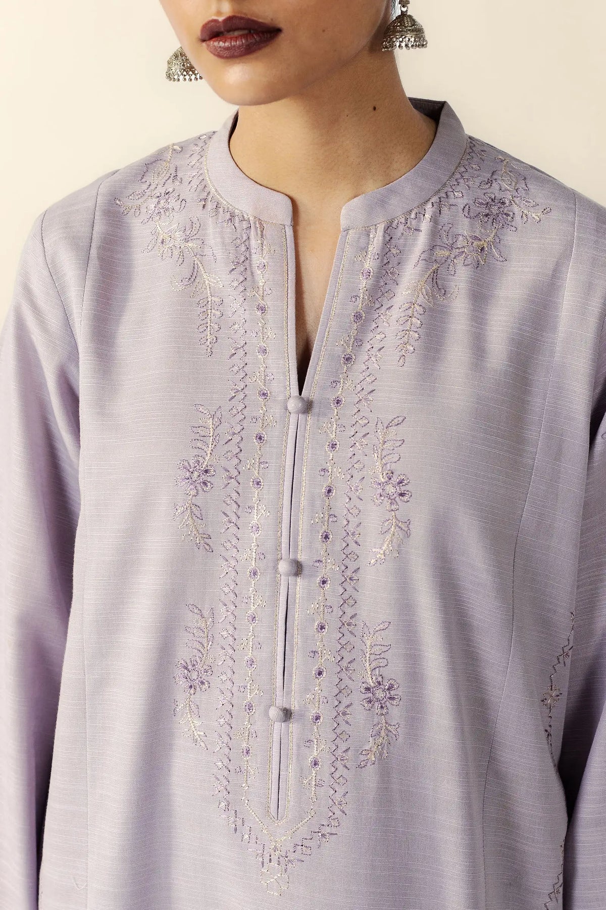 LAVELLE | Zara Shahjahan