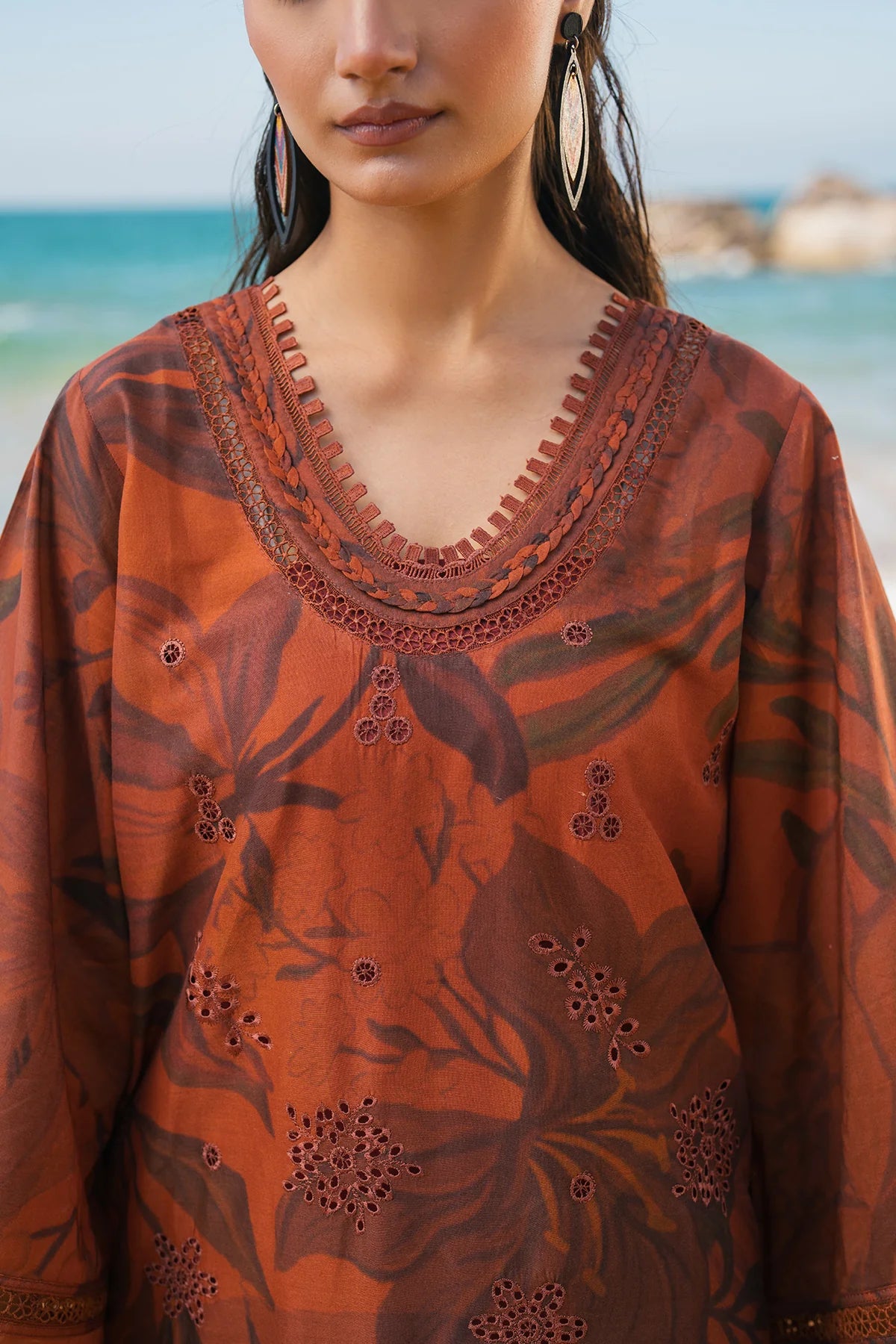 ESUF4113 | UNSTITCHED | Baroque