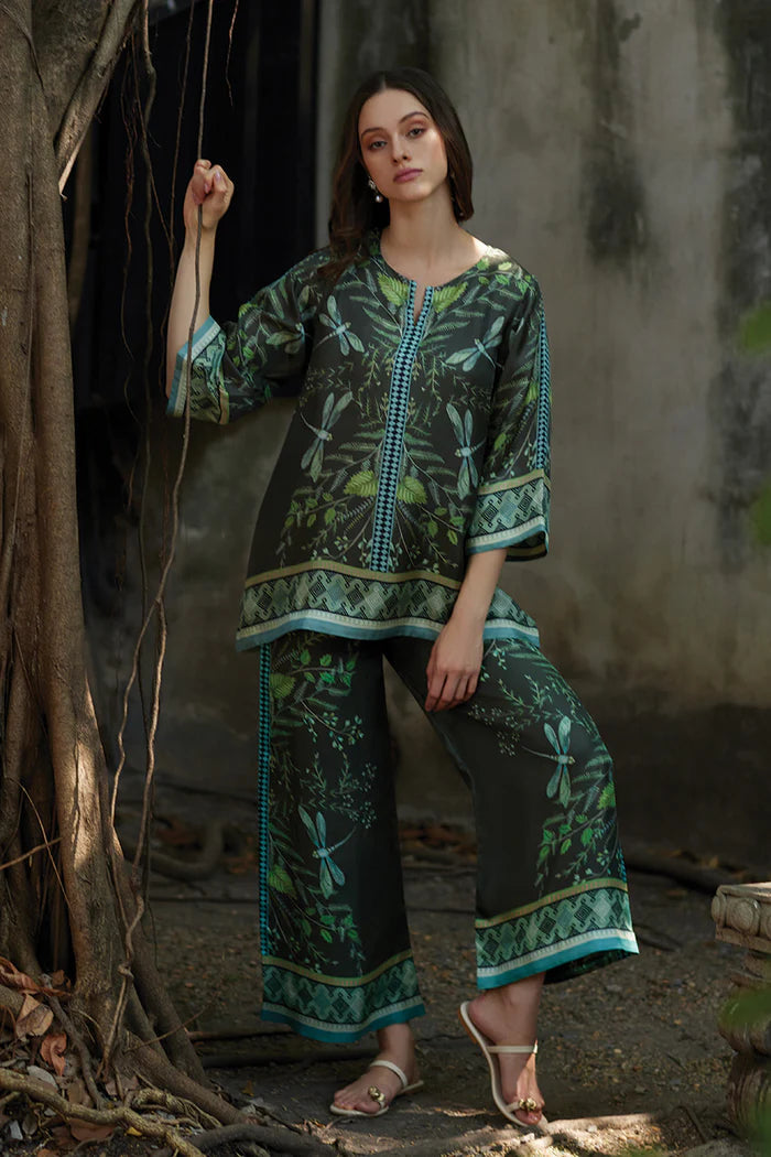 Luxe Essence | Resort Wear '25 | Nida Azwer