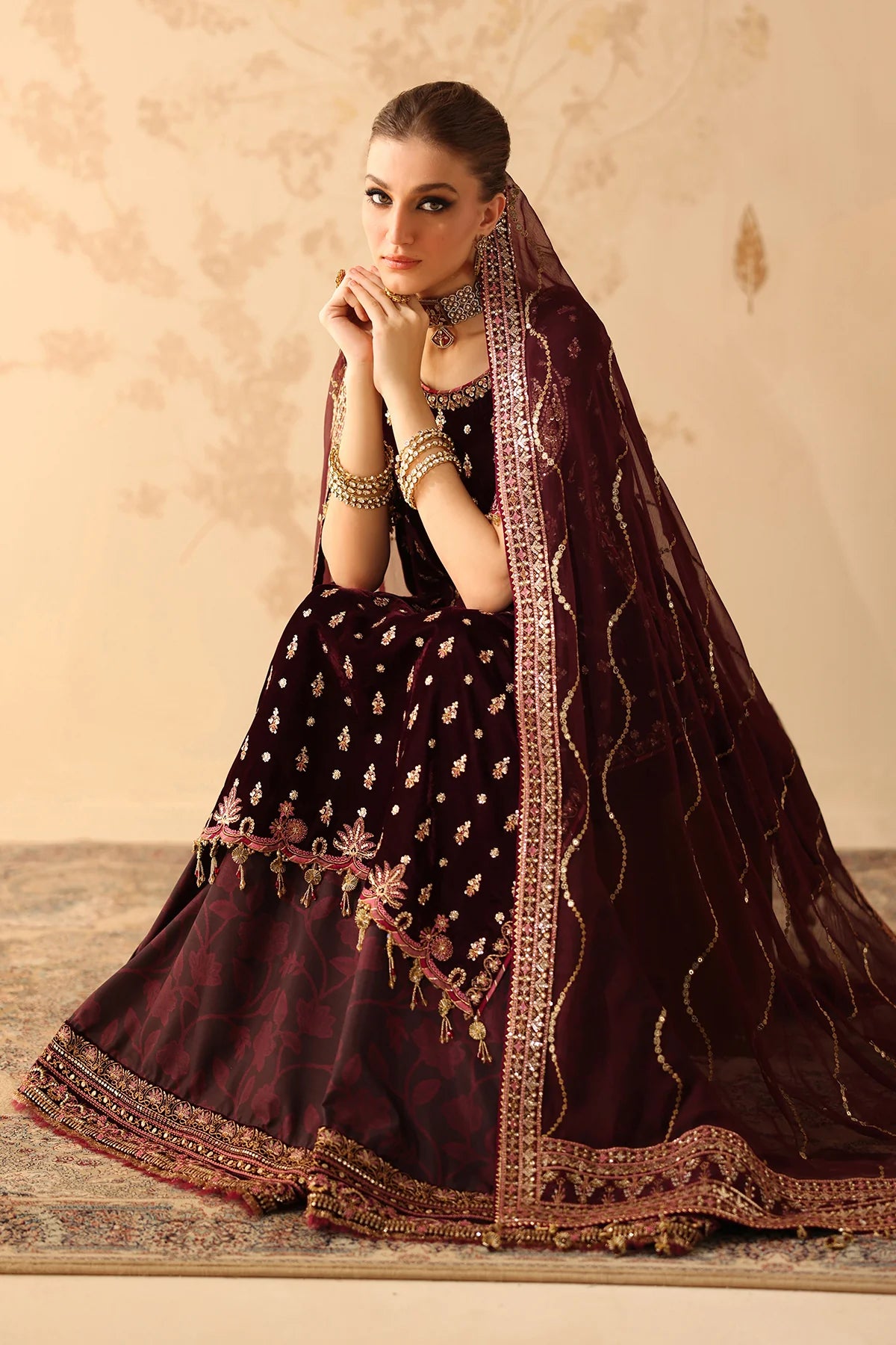 EMBROIDERED VELVET SF-4313 | Baroque