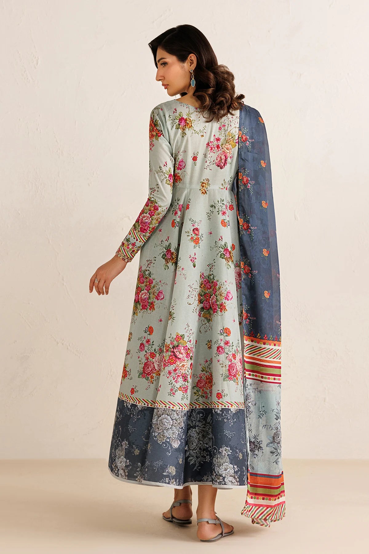 ESPR1341 | New In | Baroque