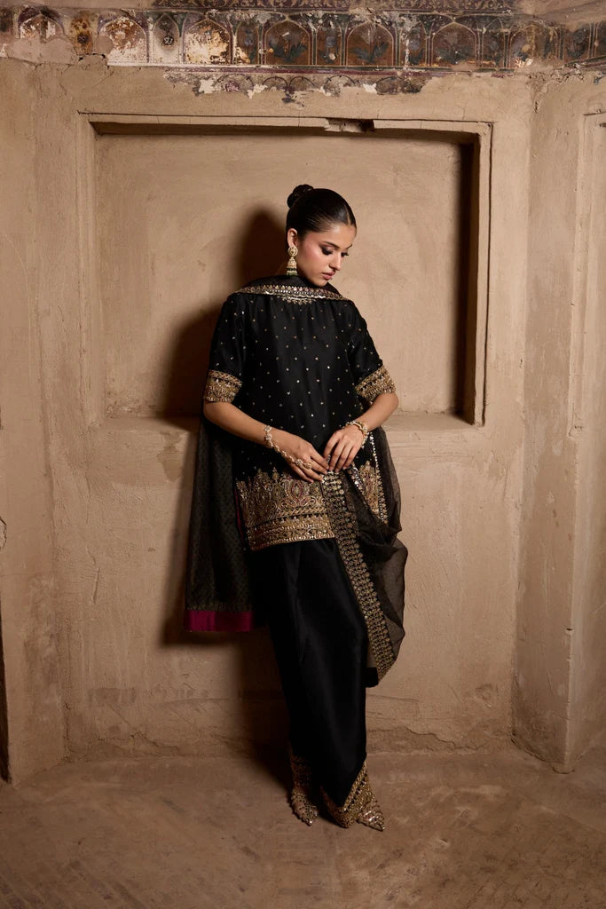 SNLP-25-0154-FS | Ranya Festive '25 | SOBIA NAZIR