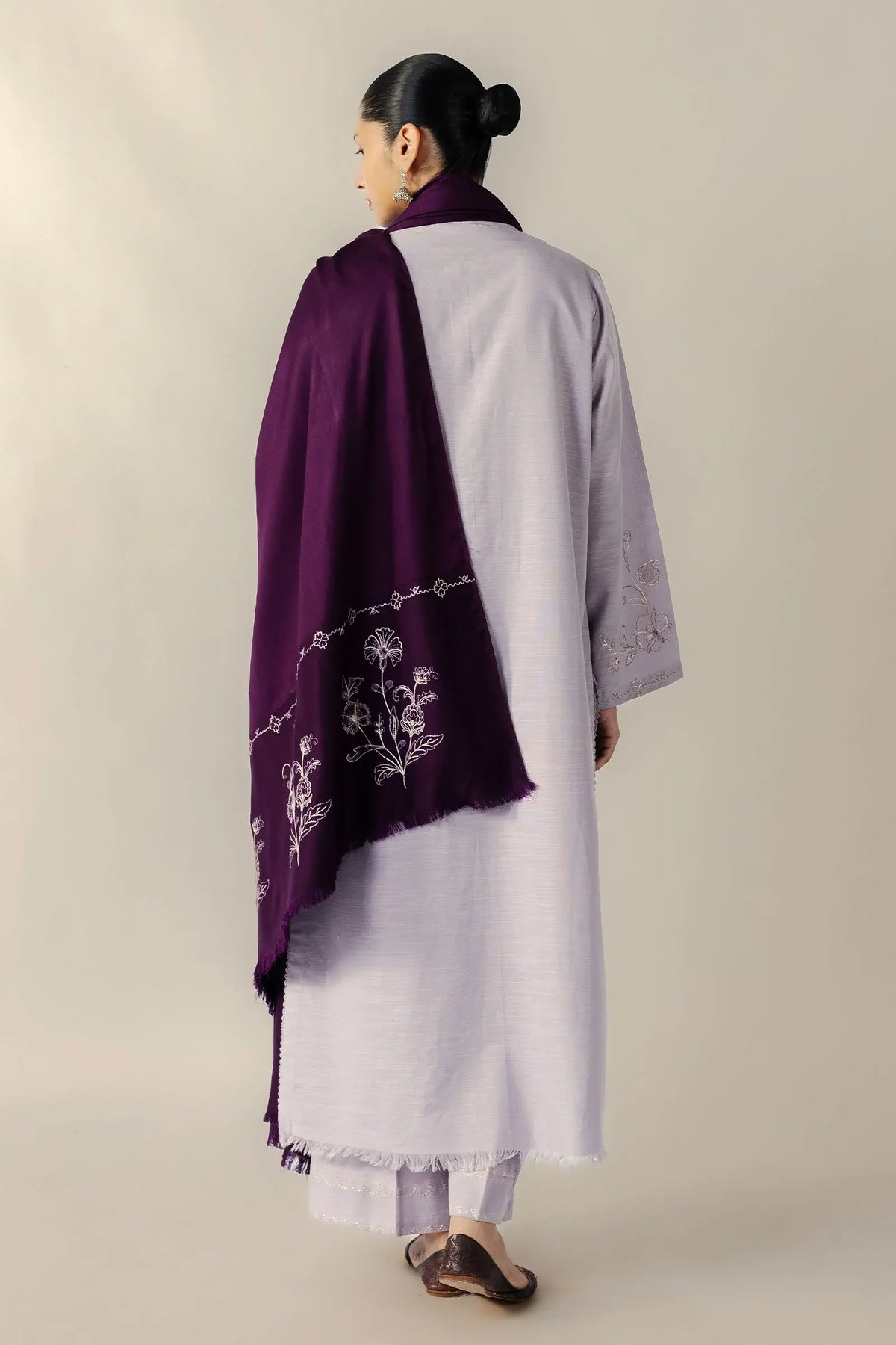 LAVELLE | Zara Shahjahan