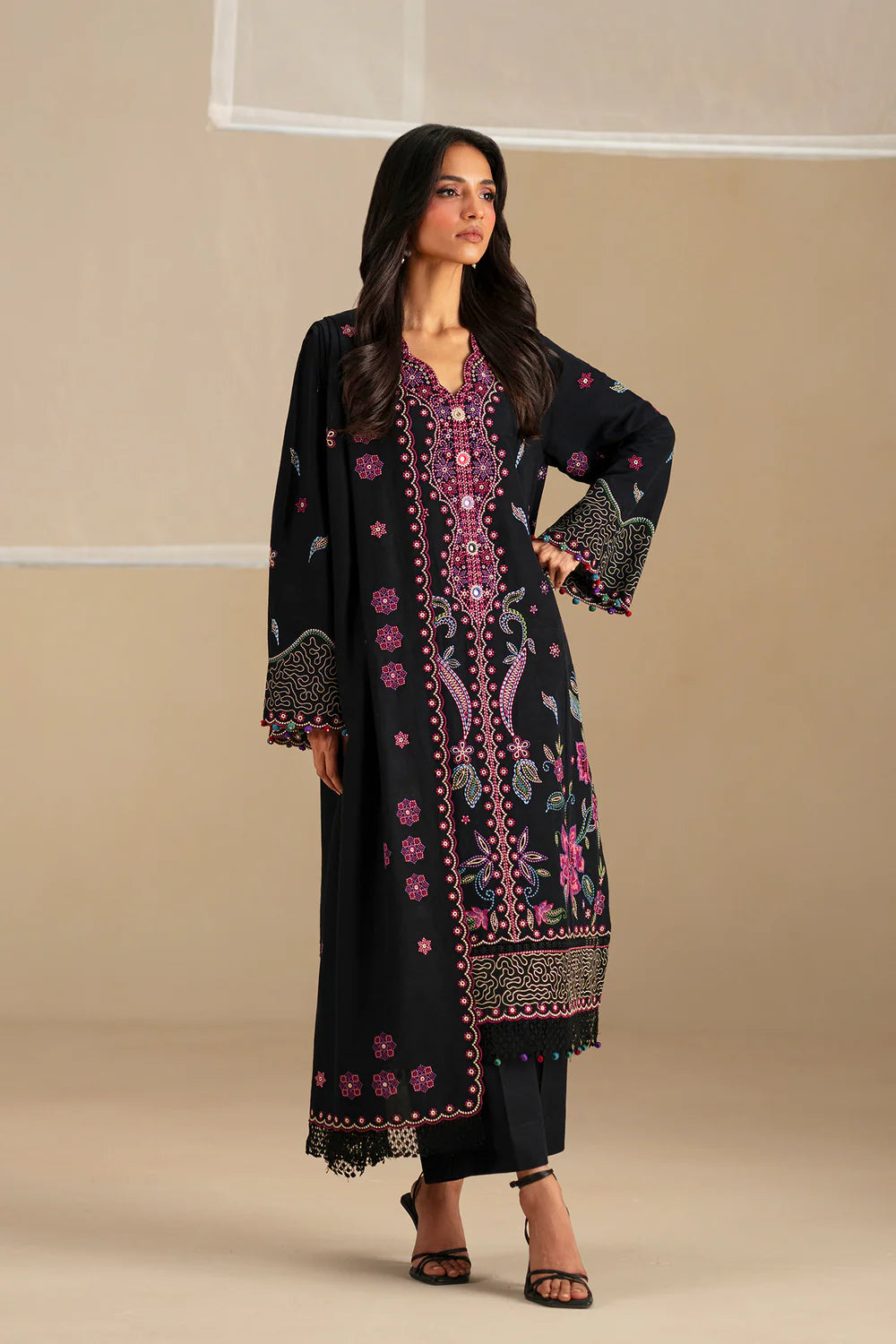 JET BLACK | E0782/203/902 | Unstitched Winter '25 | Ethnc