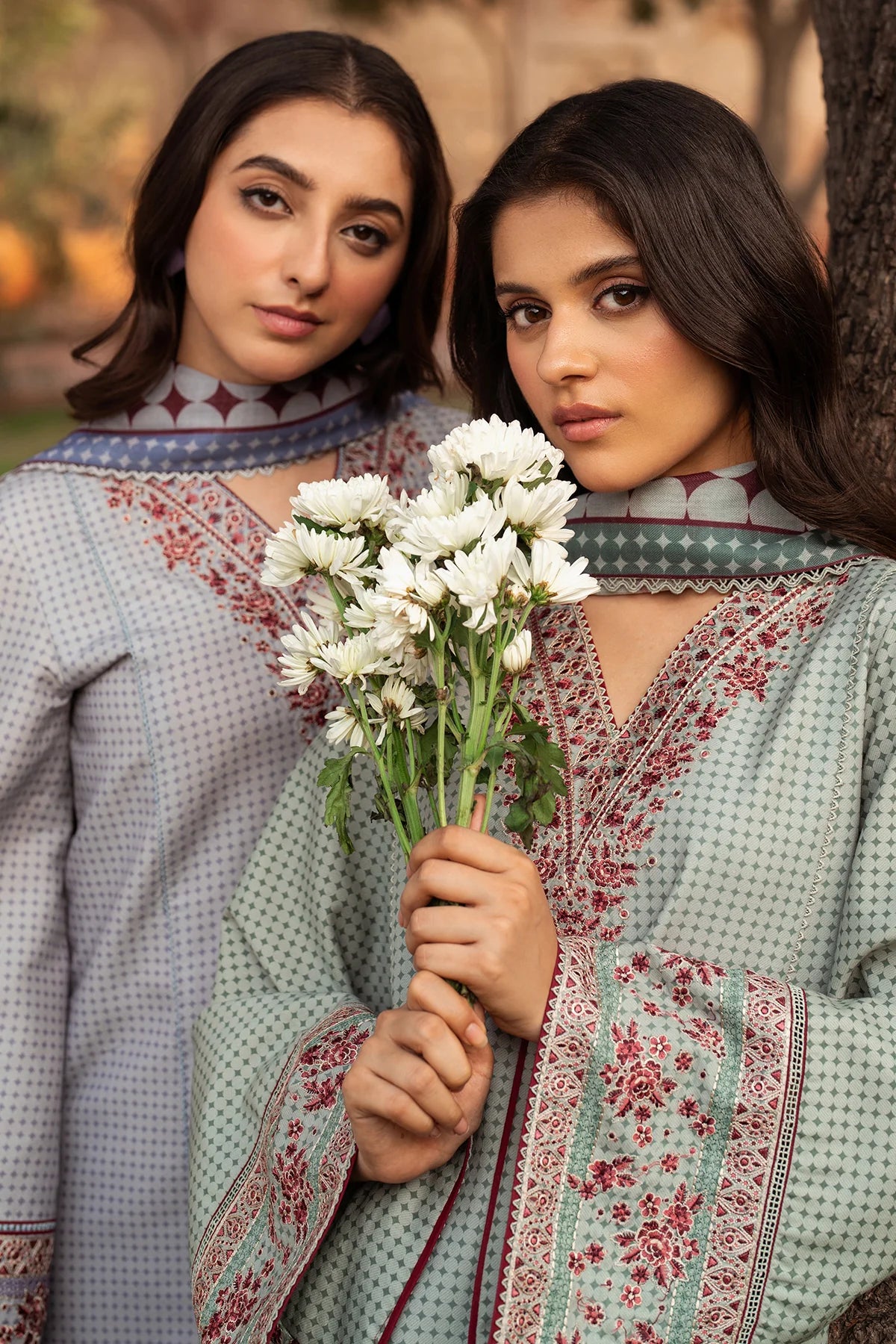 JZ-UW-D0081-0 | EMBROIDERED PREMIUM VISCOSE | Jazmin