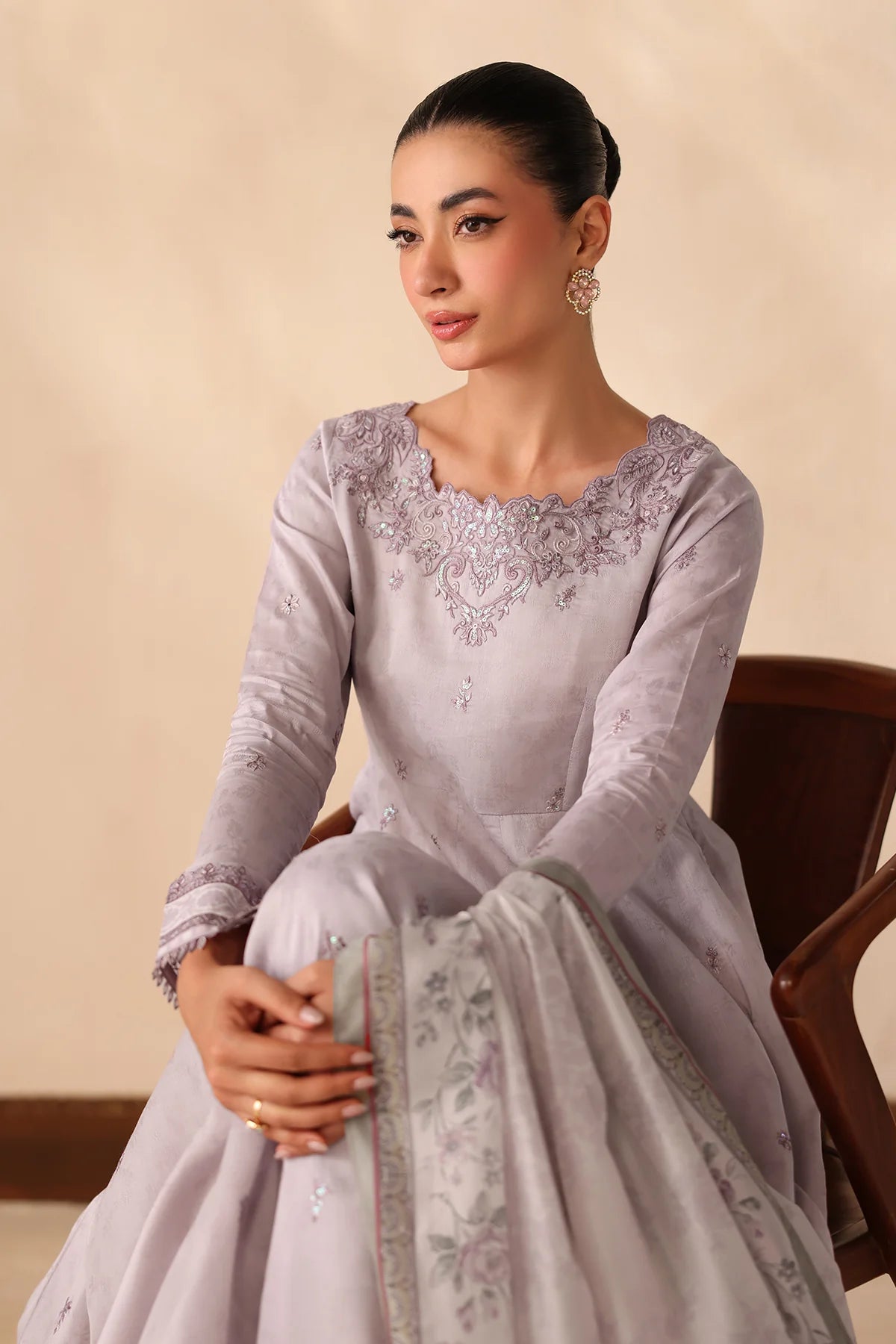 ESPR1352 | New In | Baroque