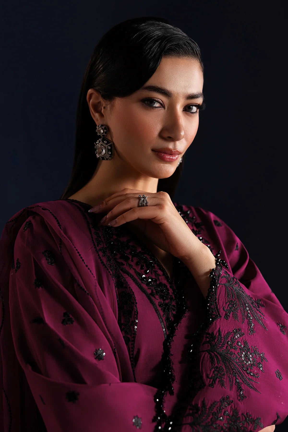 EFPR1321 | New In | Baroque