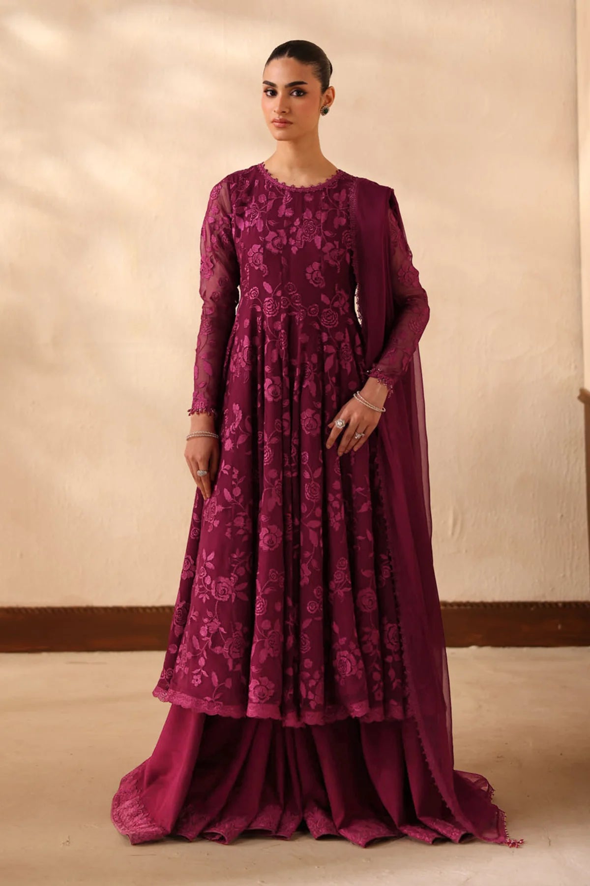EFPR1364 | New In | Baroque